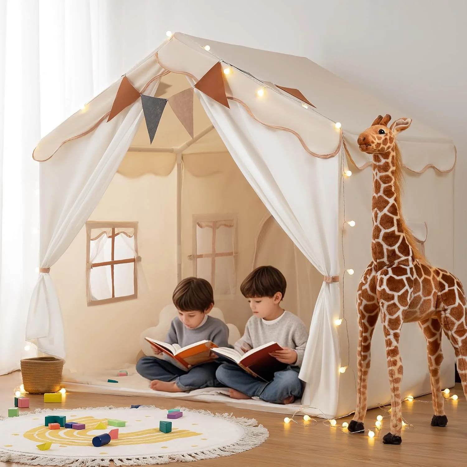 خانه بازی چادری بزرگ کودک STANEW، چادر تاشو کودک مناسب برای پسران و دختران 3 تا 15 ساله، چادر قلعه ای مناسب فضای داخلی و خارجی (بزرگسالان نیز می توانند وارد شوند)، شامل چراغ ستاره ای، پرچم، تشک های نرم، چادر تیپی 132*92*128 سانتی متر - کرم خانه بازی چادری بزرگ کودک STANEW، چادر تاشو کودک مناسب برای پسران و دختران 3 تا 15 ساله، چادر قلعه ای مناسب فضای داخلی و خارجی (بزرگسالان نیز می توانند وارد شوند)، شامل چراغ ستاره ای، پرچم، تشک های نرم، چادر تیپی 132*92*128 سانتی متر - کرم