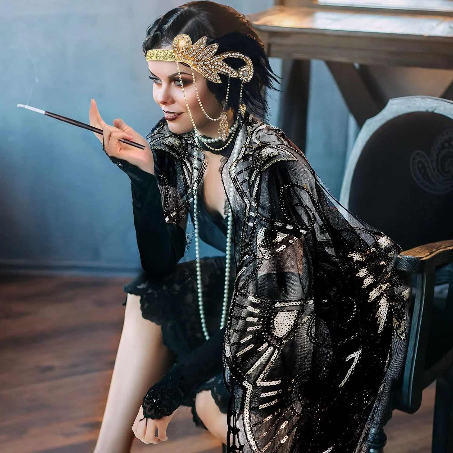 ست اکسسوری دهه 1920 Excefore، ست مهمانی هالووین، هدبند پردار فلیپر، گردنبند مروارید، گوشواره های نگین دار، دستکش، شال شنل مجلسی ریشه دار، اکسسوری های دهه 20 برای زنان و دختران ست اکسسوری دهه 1920 Excefore، ست مهمانی هالووین، هدبند پردار فلیپر، گردنبند مروارید، گوشواره های نگین دار، دستکش، شال شنل مجلسی ریشه دار، اکسسوری های دهه 20 برای زنان و دختران