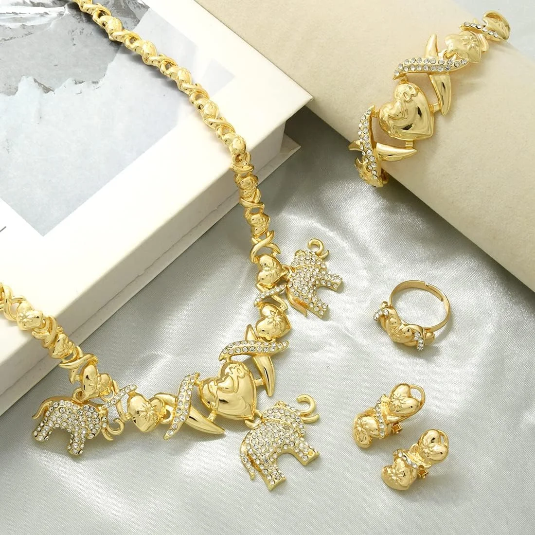 ست گردنبند و جواهرات زنانه Excefore، ست جواهرات ساقدوش عروس برای عروسی، جواهرات عروسی نگین دار مد روز با روکش طلای 18 عیار برای ساقدوش عروس، مهمانی نامزدی (فیل) ست گردنبند و جواهرات زنانه Excefore، ست جواهرات ساقدوش عروس برای عروسی، جواهرات عروسی نگین دار مد روز با روکش طلای 18 عیار برای ساقدوش عروس، مهمانی نامزدی (فیل)