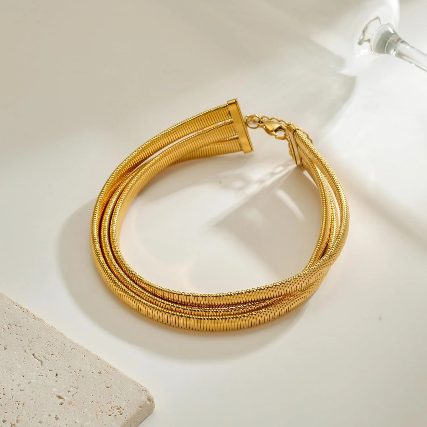 گردنبند چوکر استیل طلایی ضخیم Excefore - طراحی زنجیر ماری کشسان - گردنبند سه تایی طلایی ضد تیرگی برای زنان و دختران گردنبند چوکر استیل طلایی ضخیم Excefore - طراحی زنجیر ماری کشسان - گردنبند سه تایی طلایی ضد تیرگی برای زنان و دختران