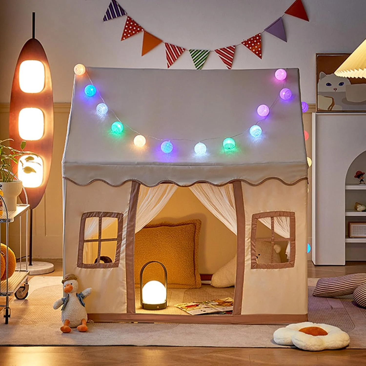 چادر بازی بزرگ کودکان VUCATIN، خانه چادری کودکان مناسب فضای داخلی، چادر بازی کودک نوپا به همراه زیرانداز، بنر، چراغ، خانه بازی کمپینگ مناسب فضای باز، اسباب بازی اتاق برای پسران و دختران با دکوراسیون مهمانی 3-10 ساله (1) چادر بازی بزرگ کودکان VUCATIN، خانه چادری کودکان مناسب فضای داخلی، چادر بازی کودک نوپا به همراه زیرانداز، بنر، چراغ، خانه بازی کمپینگ مناسب فضای باز، اسباب بازی اتاق برای پسران و دختران با دکوراسیون مهمانی 3-10 ساله (1)