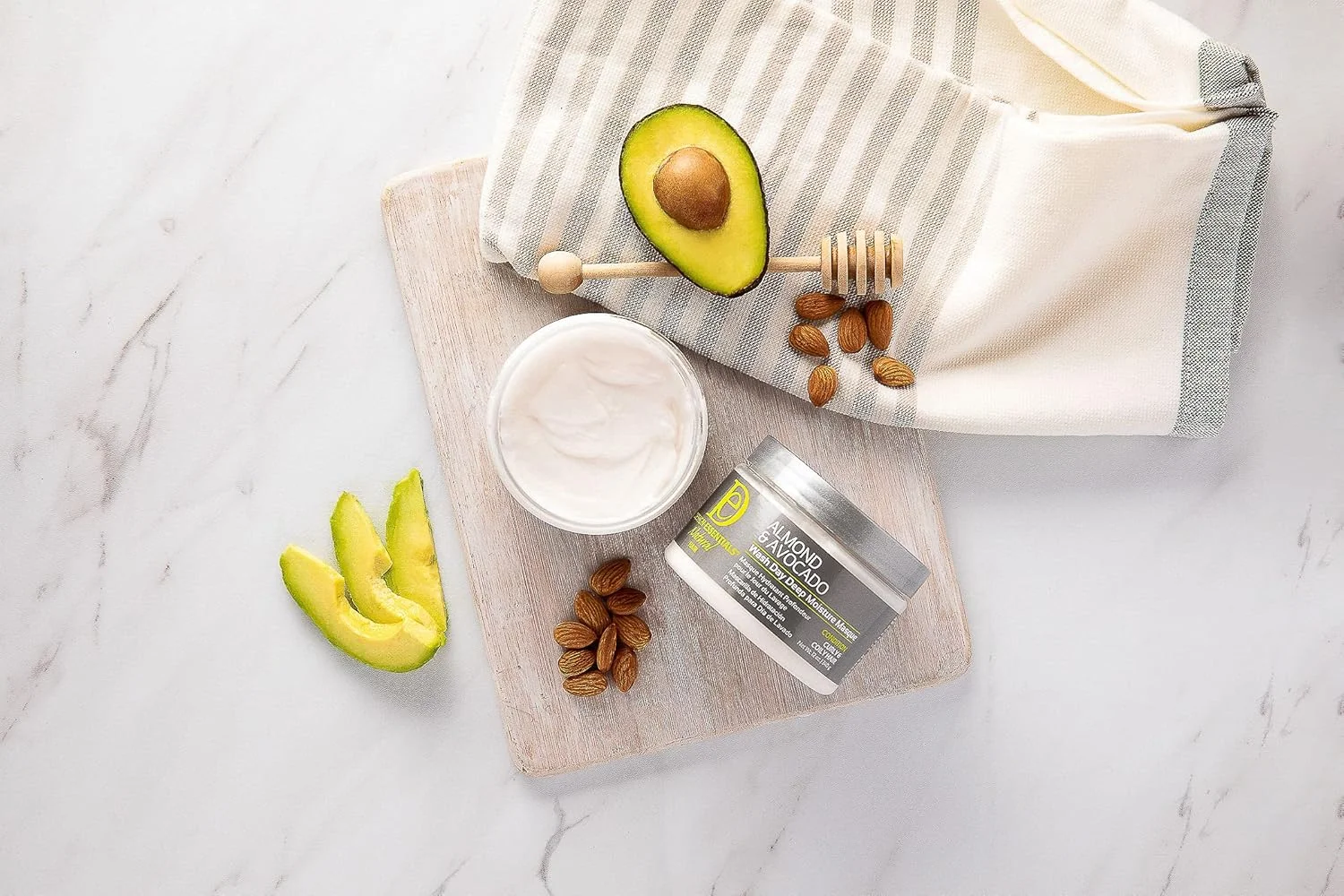 ماسک مرطوب کننده عمیق موهای طبیعی بادام و آووکادو دیزاین اسنشیالز، سفید، 340 گرم