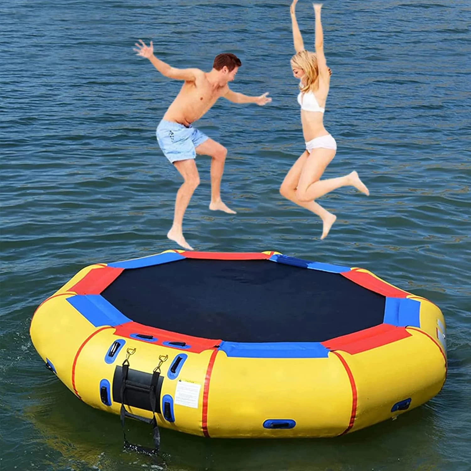 ترامپولین آبی بادی 1.5 تا 4 متری، تجهیزات بازی بادی شناور پی وی سی بادوام برای بزرگسالان و کودکان، مناسب دریاچه، استخر و چمن