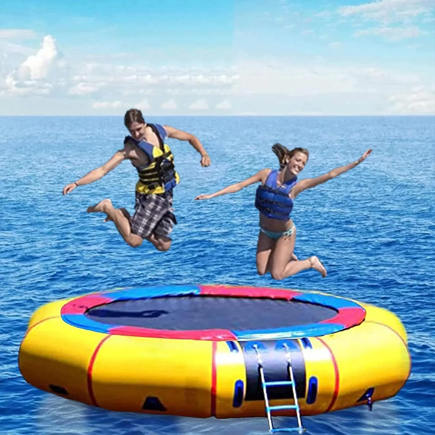 ترامپولین آبی بادی 1.5 تا 4 متری، تجهیزات بازی بادی شناور پی وی سی بادوام برای بزرگسالان و کودکان، مناسب دریاچه، استخر و چمن