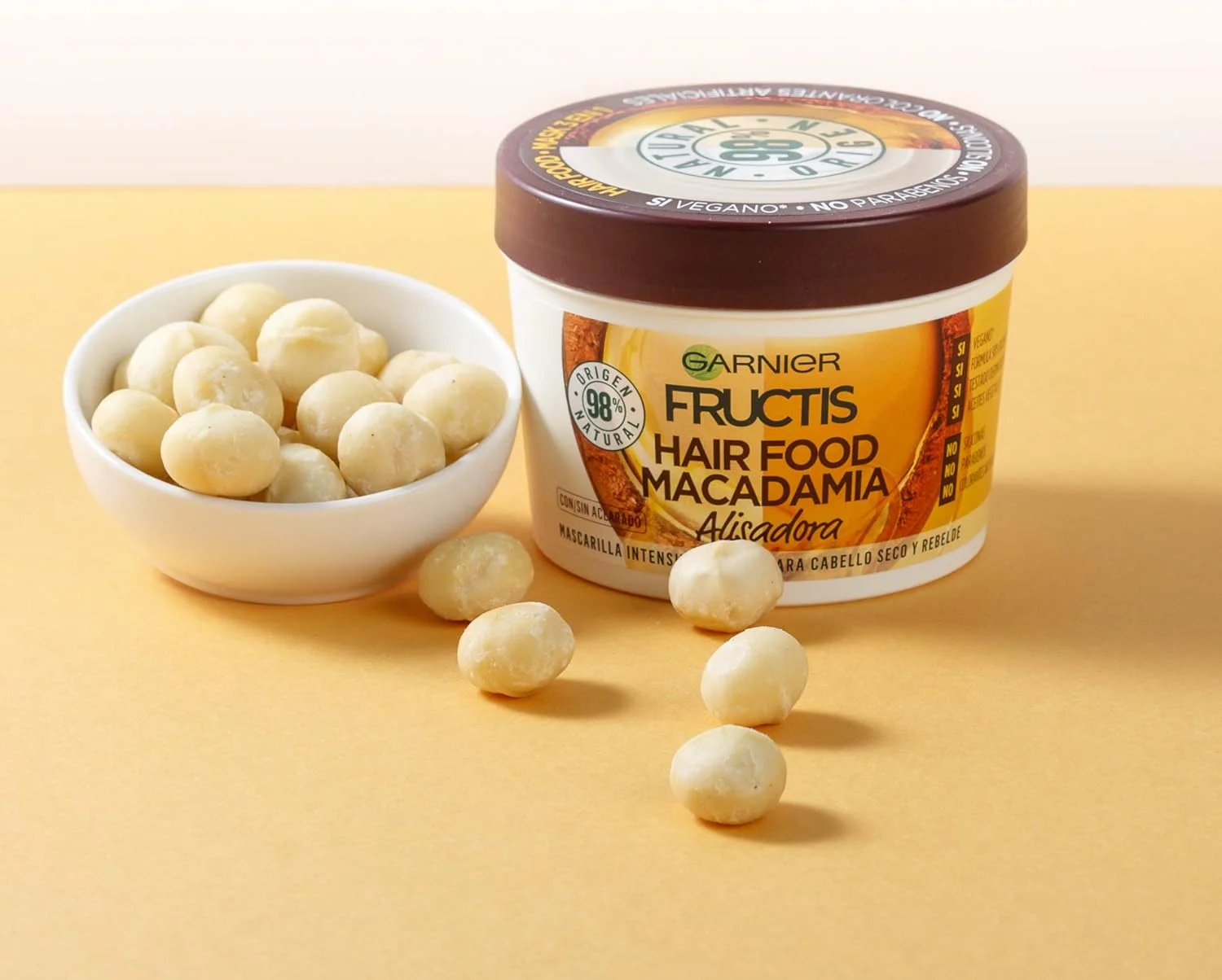 ماسک موی تغذیه کننده مو گارنیر Fructis Hair Food Macadamia برای موهای خشک، 390 میلی لیتر ماسک موی تغذیه کننده مو گارنیر Fructis Hair Food Macadamia برای موهای خشک، 390 میلی لیتر