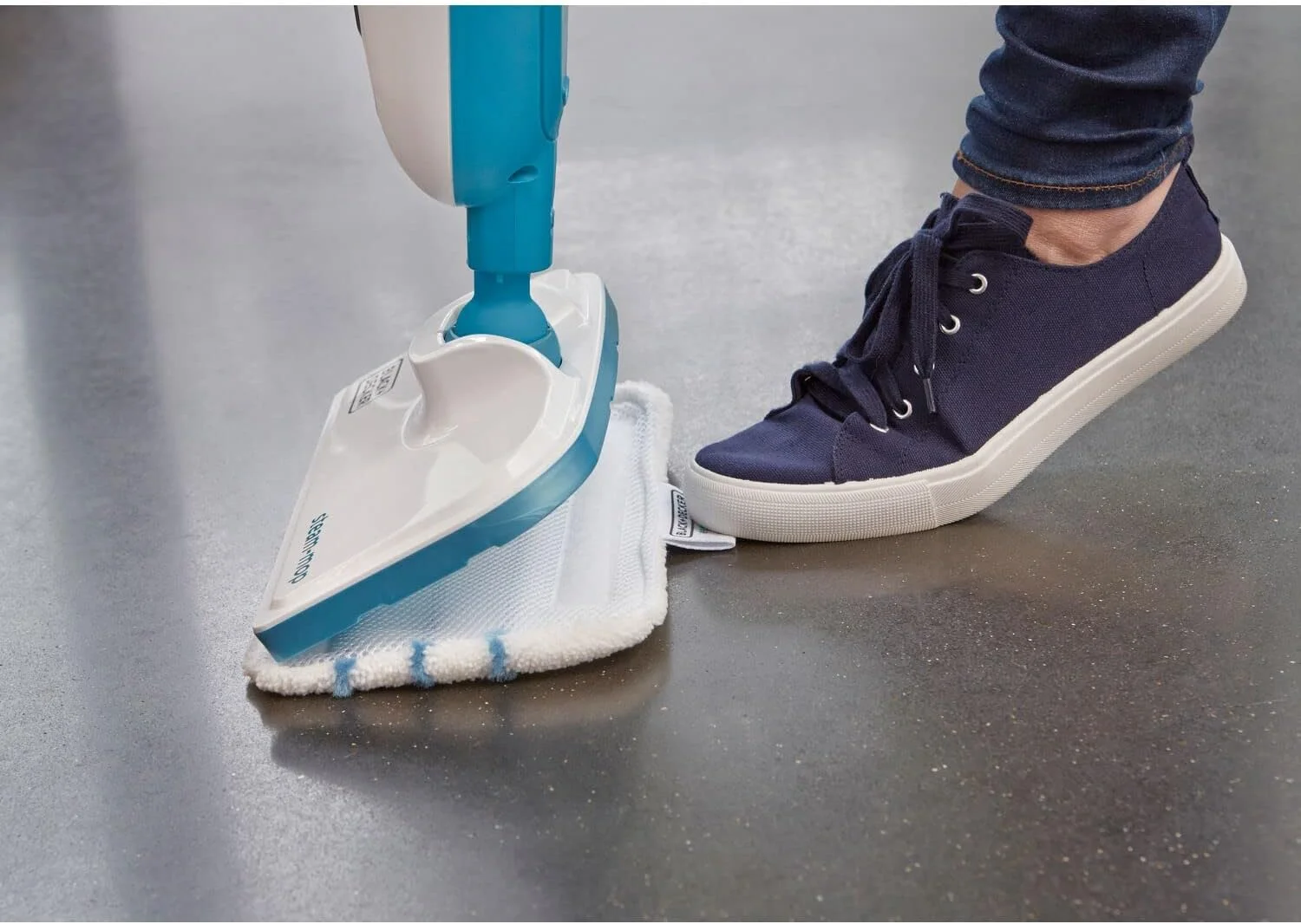 بخارشوی چند منظوره 10 در 1 بلک اند دکر مدل FSMH13E10-QS (1300 وات، تمیز کننده بخار برای نظافت بهداشتی، مجموعه لوازم جانبی بزرگ + بخارشوی دستی قابل جدا شدن، استفاده آسان) بخارشوی چند منظوره 10 در 1 بلک اند دکر مدل FSMH13E10-QS (1300 وات، تمیز کننده بخار برای نظافت بهداشتی، مجموعه لوازم جانبی بزرگ + بخارشوی دستی قابل جدا شدن، استفاده آسان)