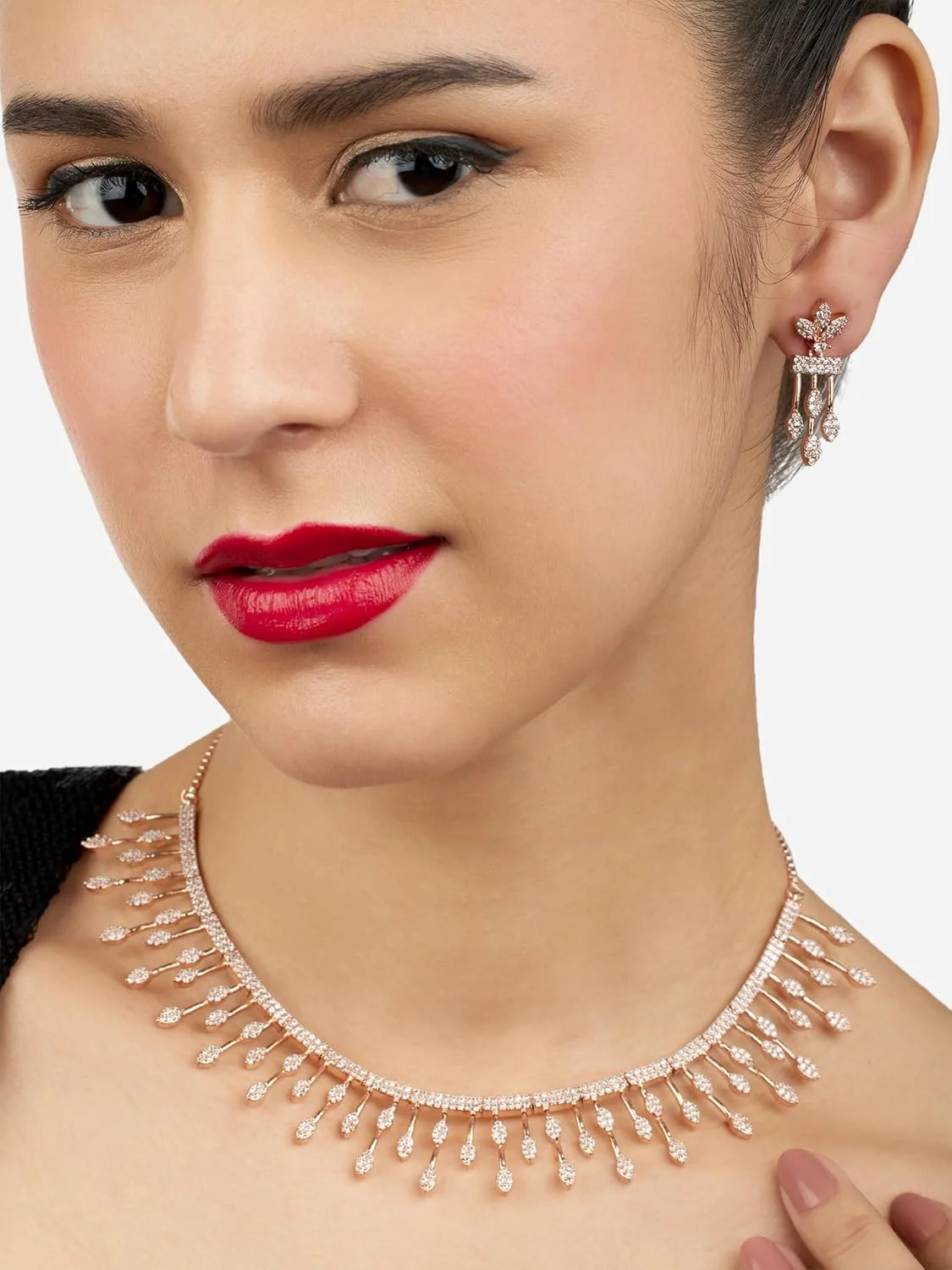 زیوری پیرلز، ست گردنبند و گوشواره زنانه برنجی با روکش طلای رزگلد و نگین های زیرکونیا مدل ZPFK17248 زیوری پیرلز، ست گردنبند و گوشواره زنانه برنجی با روکش طلای رزگلد و نگین های زیرکونیا مدل ZPFK17248