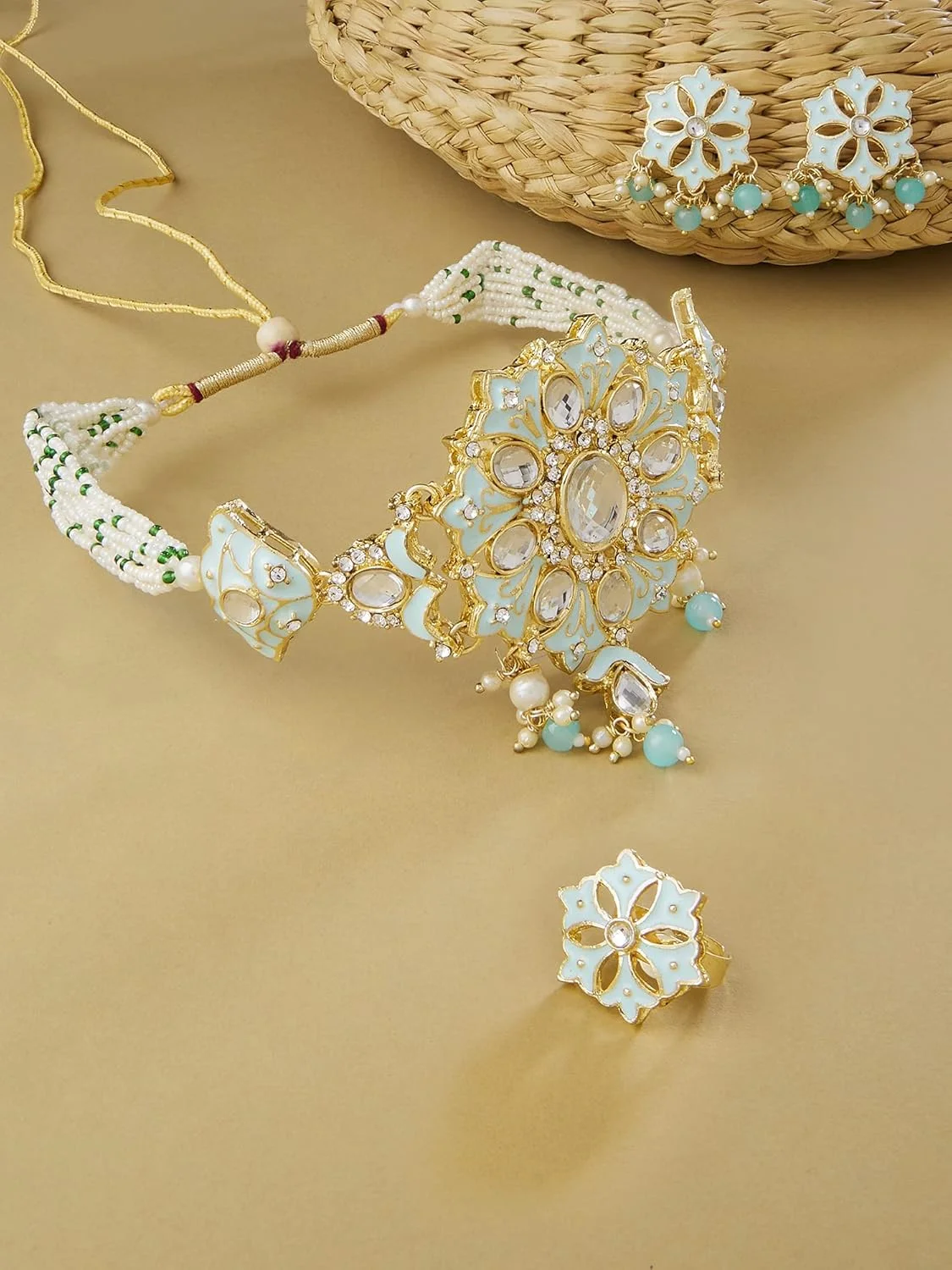 ست گردنبند چوکر چند رشته ای Kundan میناکاری فیروزه ای Zaveri Pearls به همراه گوشواره و انگشتر زنانه - ZPFK13655 ست گردنبند چوکر چند رشته ای Kundan میناکاری فیروزه ای Zaveri Pearls به همراه گوشواره و انگشتر زنانه - ZPFK13655