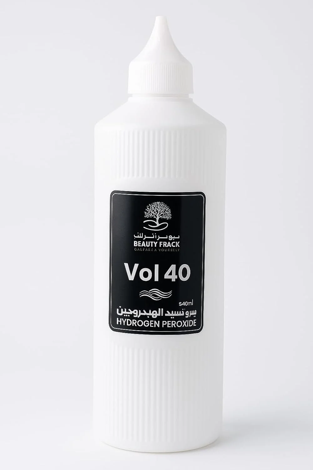 اکسیدان مو بیوتی ترک، رنگ موی دلخواه خود را با اکسیدان هیدروژن پراکسید بیوتی ترک ایجاد کنید - مناسب برای نتایج با کیفیت سالن، ولوم 40، 940 میلی لیتر
