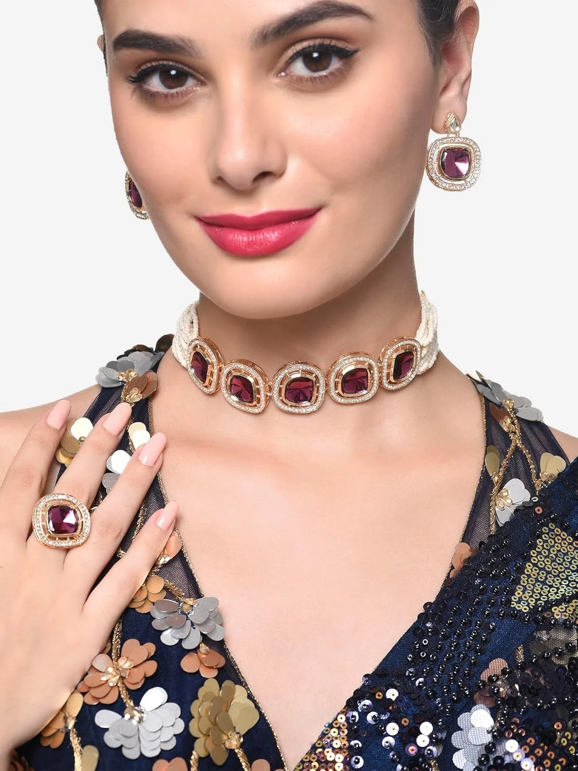 زیوری پرلز ست گردنبند چوکر چند رشته ای مهره دار بنفش زنانه با گوشواره و انگشتر - ZPFK16496 زیوری پرلز ست گردنبند چوکر چند رشته ای مهره دار بنفش زنانه با گوشواره و انگشتر - ZPFK16496