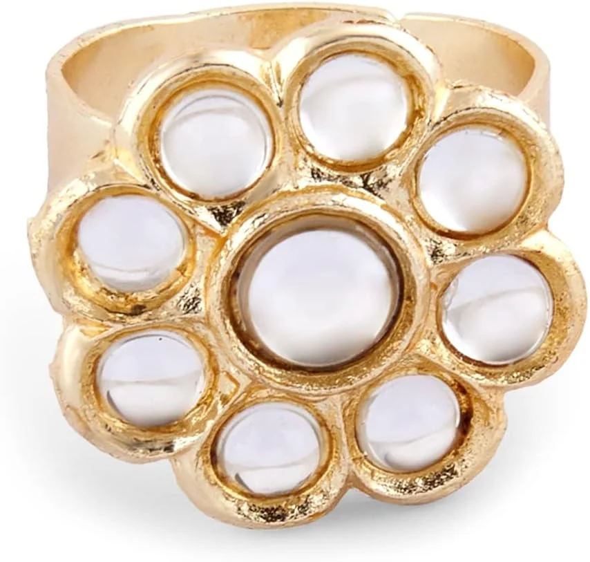 زیوری پرلز، ست گردنبند، گوشواره و انگشتر زنانه با طرح کندن، رنگ طلایی مدل ZPFK15659 زیوری پرلز، ست گردنبند، گوشواره و انگشتر زنانه با طرح کندن، رنگ طلایی مدل ZPFK15659