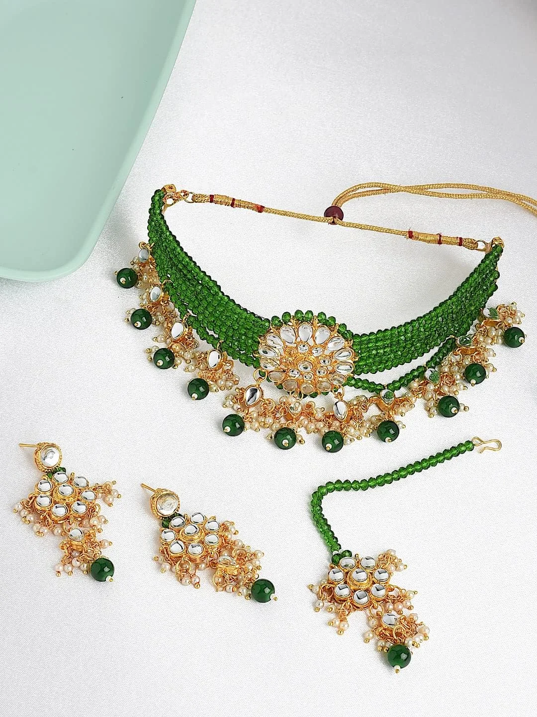 گردنبند چوکر Kundan & MultiStrand مهره سبز ZAVERI PEARLS، گوشواره و ست مانگتیکا برای زنان-ZPFK9838 گردنبند چوکر Kundan & MultiStrand مهره سبز ZAVERI PEARLS، گوشواره و ست مانگتیکا برای زنان-ZPFK9838