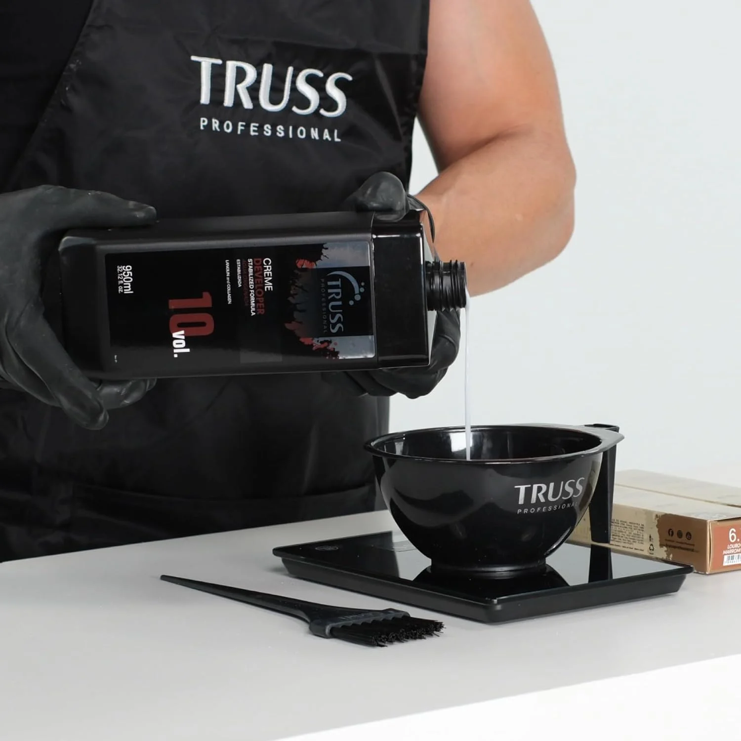 اکسیدان کرمی 10 حجمی تروس (950 میلی لیتر)