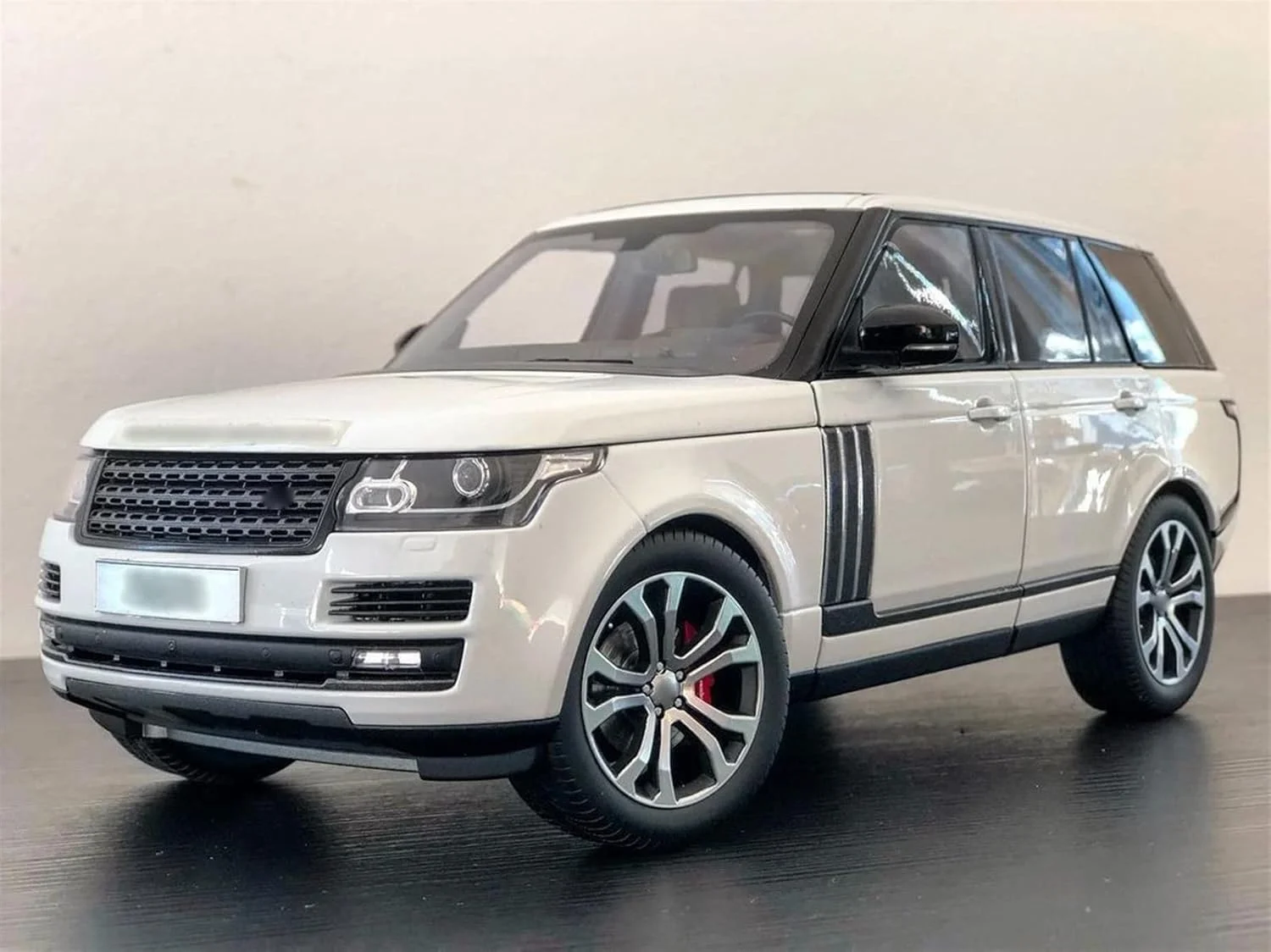 مدل اسباب بازی آلیاژ آلومینیومی لندرور رنج روور 2021 مقیاس 1:24، اسباب بازی پسرانه، اسباب بازی بزرگسالان، کلکسیون هدیه کودکان، چند رنگ