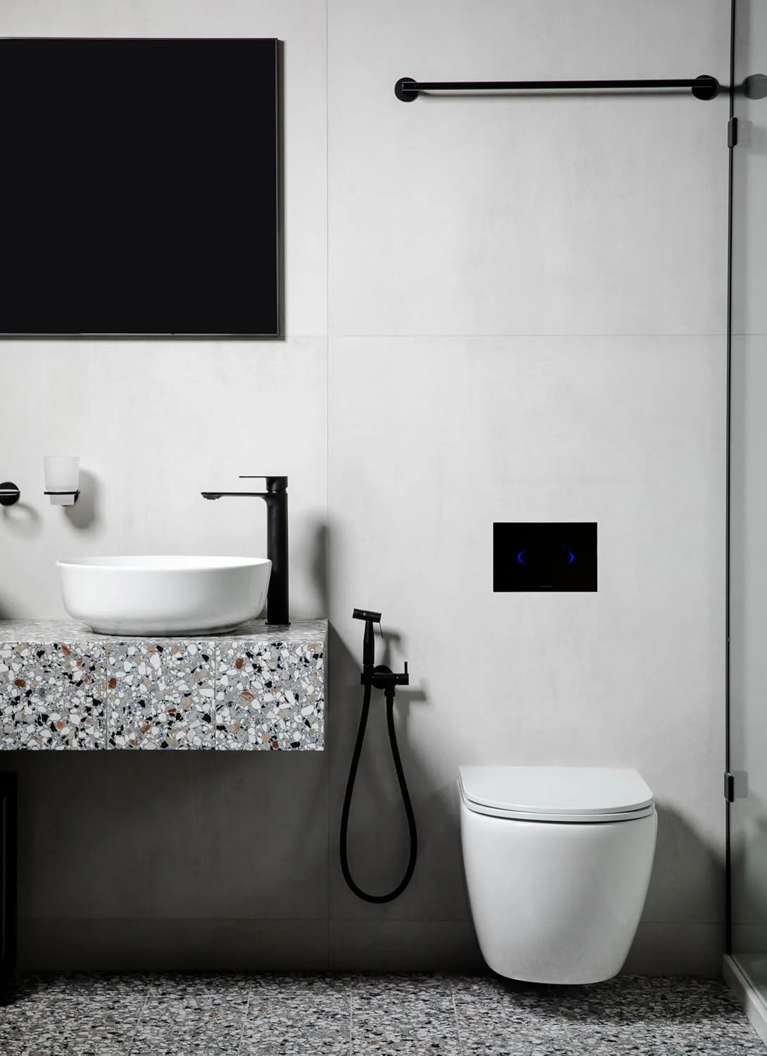 توالت فرنگی دیواری AQUAECO Envoy به همراه نشیمنگاه، سفید