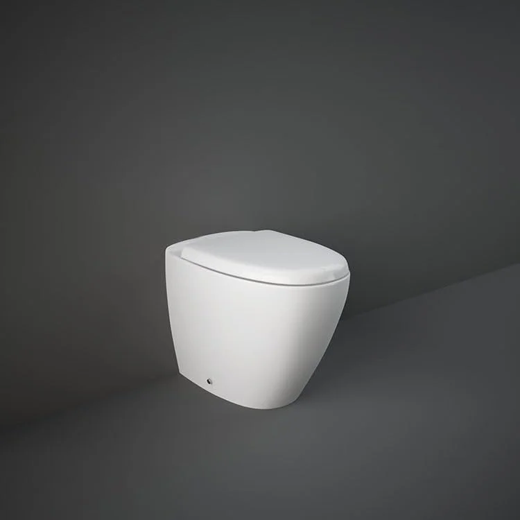 توالت فرنگی پشتی به دیوار سرامیک RAK، رنگ سفید آلپاین، 530 X 350 میلی متر