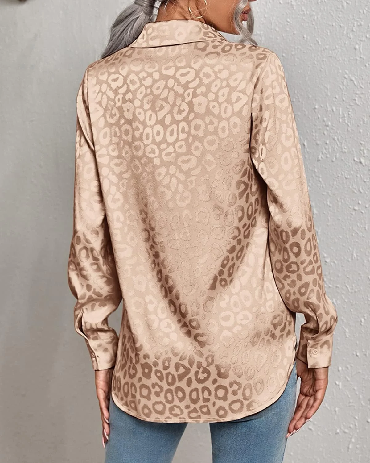 پیراهن زنانه NIGHTMISS، یقه هفت، آستین بلند، دکمه دار، ساتن، مناسب محیط کار، طرح پلنگی، لبه نامتقارن، بلوز زنانه، مناسب برای خانم ها، خاکی، S پیراهن زنانه NIGHTMISS، یقه هفت، آستین بلند، دکمه دار، ساتن، مناسب محیط کار، طرح پلنگی، لبه نامتقارن، بلوز زنانه، مناسب برای خانم ها، خاکی، S