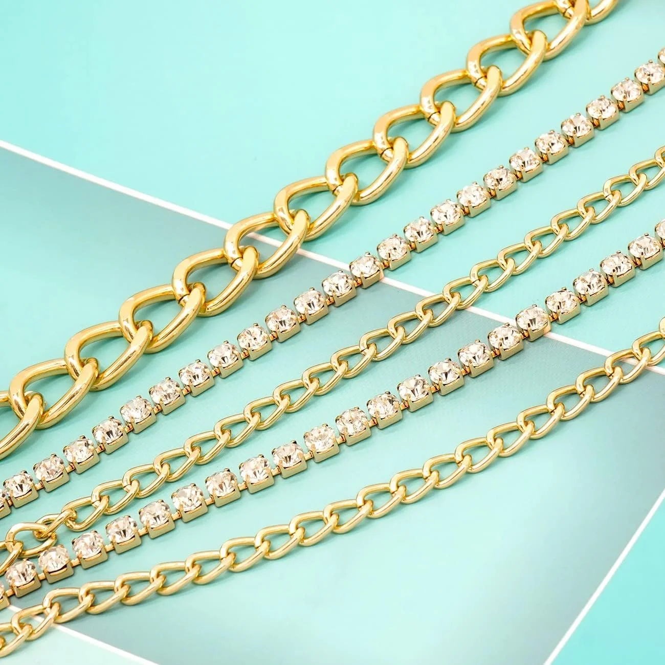 کمربند زنجیره ای چند لایه کمر، زنجیرهای شکمی کریستالی درخشان، جواهرات بدن برای زنان و دختران، کمربند زنجیره ای فلزی طلایی قابل تنظیم چند لایه