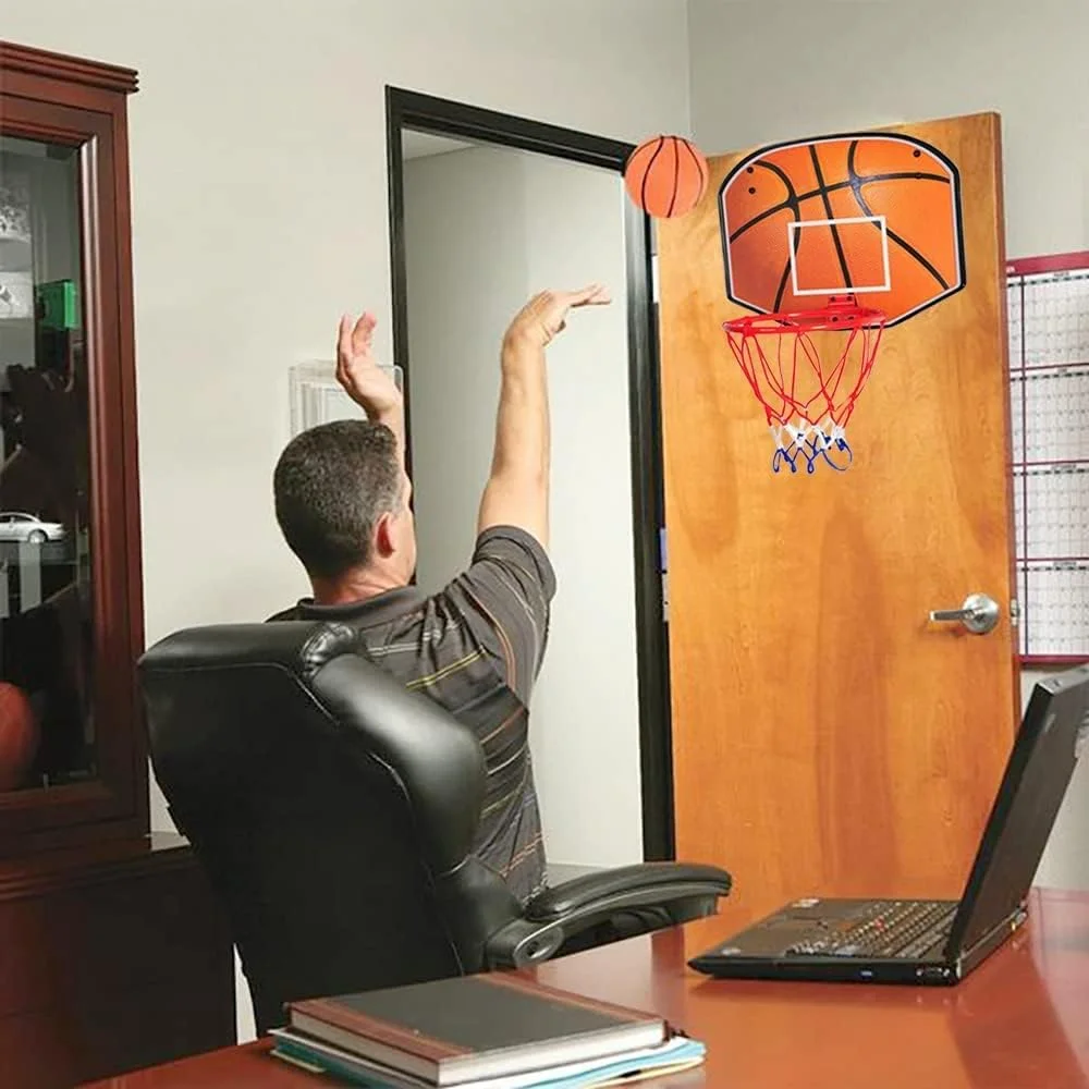 ست حلقه و تخته بسکتبال کودکانه، قابل نصب روی دیوار به همراه توپ و پمپ، اسباب بازی ورزشی قابل حمل برای کودکان در فضای داخلی و خارجی ست حلقه و تخته بسکتبال کودکانه، قابل نصب روی دیوار به همراه توپ و پمپ، اسباب بازی ورزشی قابل حمل برای کودکان در فضای داخلی و خارجی