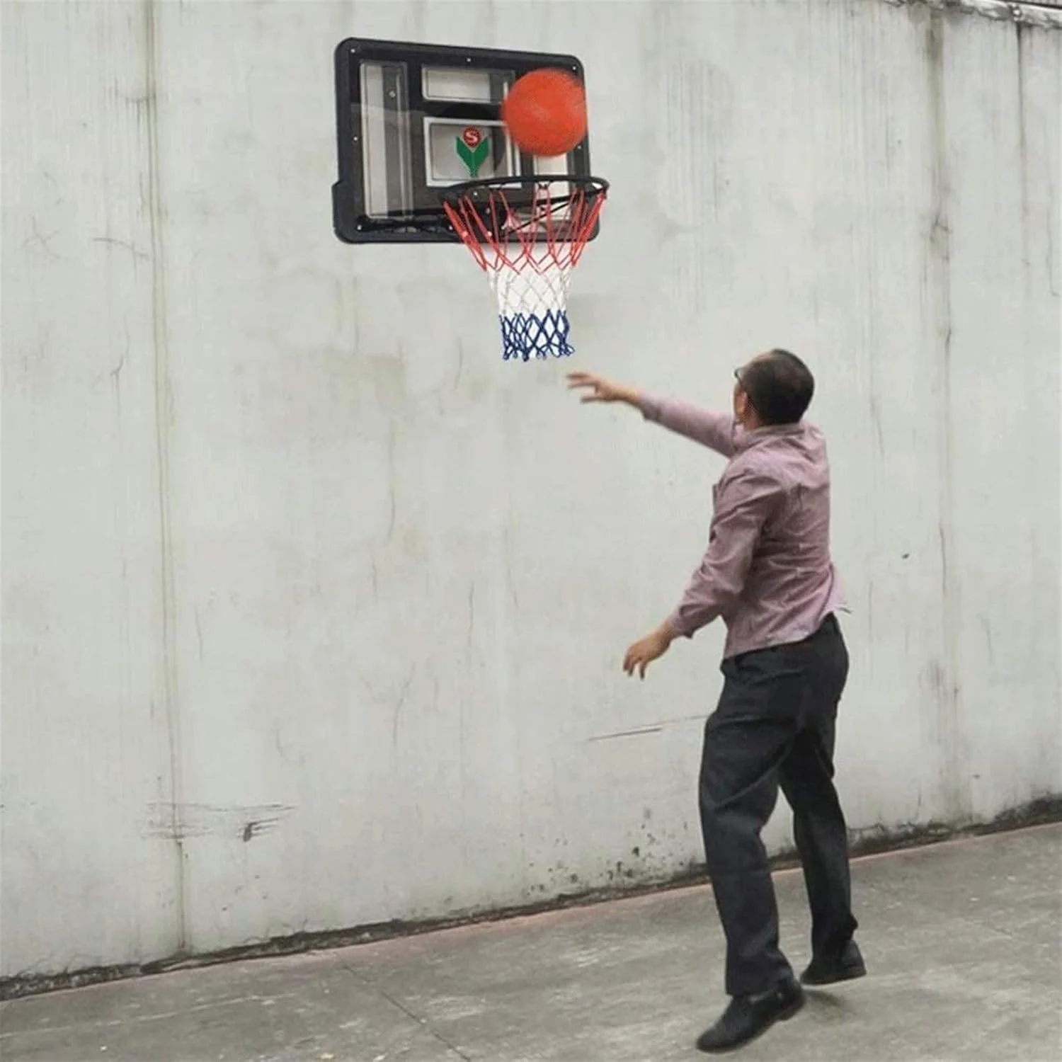 تخته بسکتبال دیواری Shandongmt، تخته پشتی شفاف، حلقه بسکتبال آویز با تور، ورزش در فضای باز، مناسب برای تمرین بسکتبال کودکان تخته بسکتبال دیواری Shandongmt، تخته پشتی شفاف، حلقه بسکتبال آویز با تور، ورزش در فضای باز، مناسب برای تمرین بسکتبال کودکان