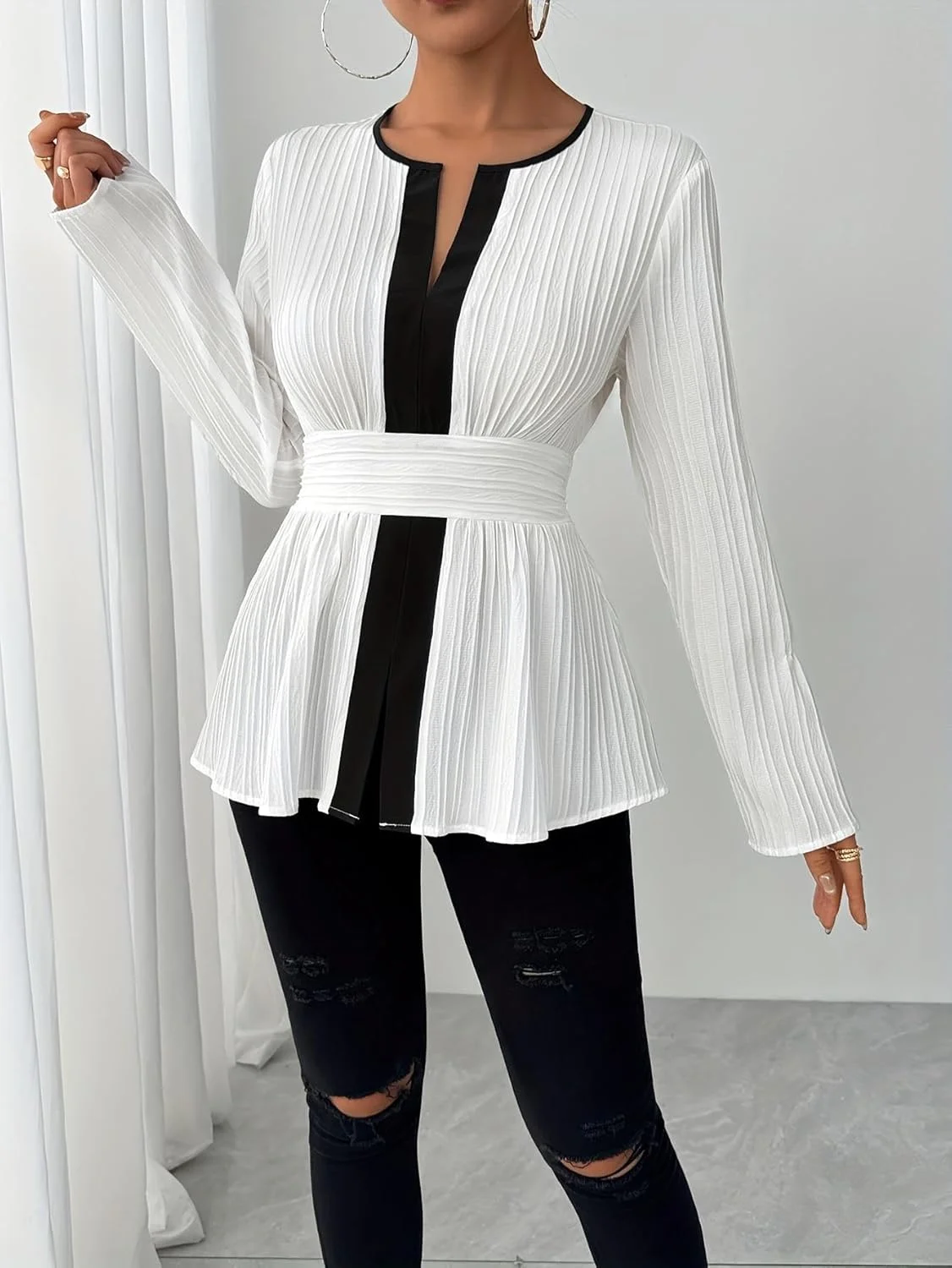 پیراهن زنانه دکمه دار، بلوز آستین بلند سرآستین کشی، یقه دار، مناسب استایل کژوال و رسمی