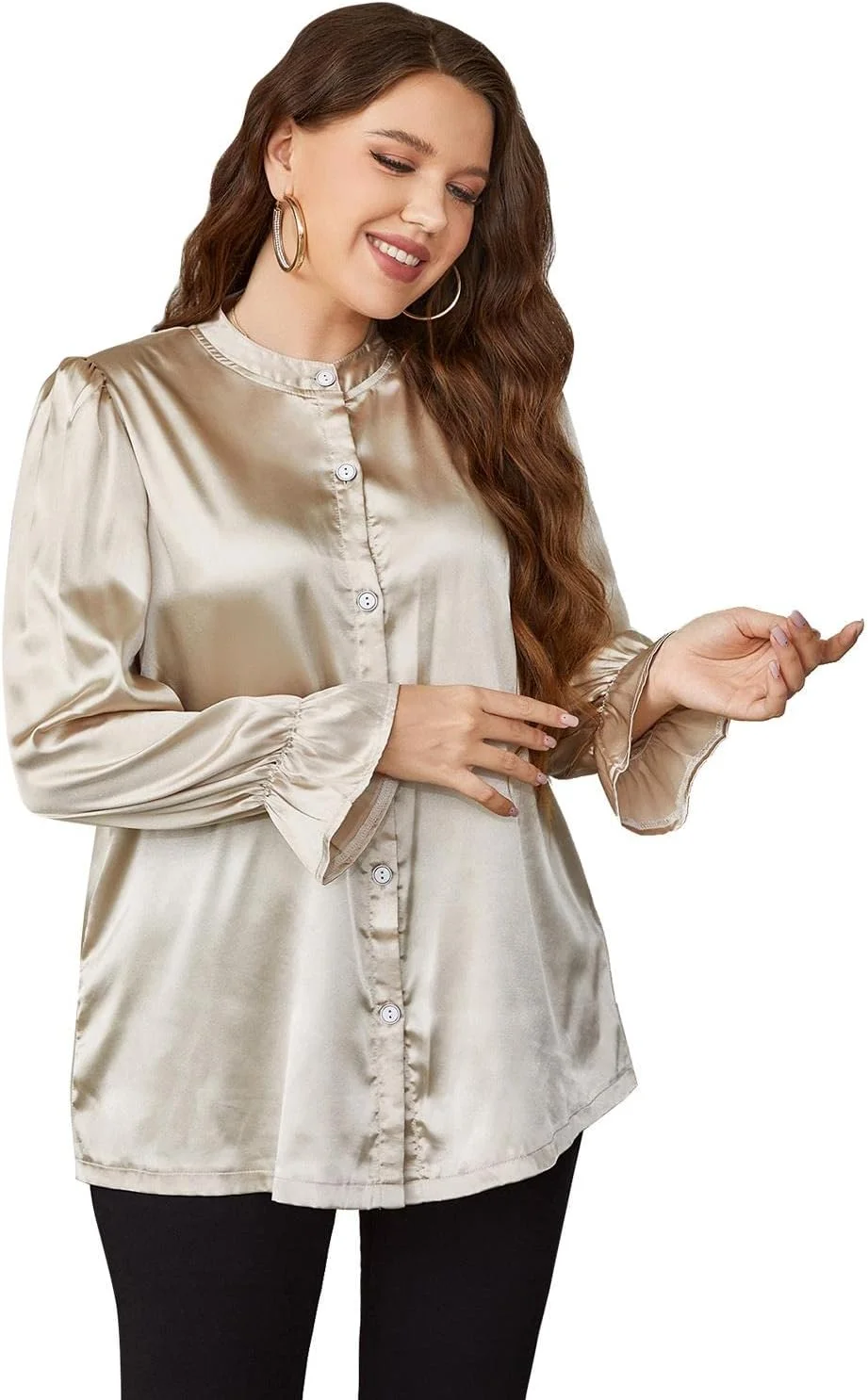 بلوز ساتن آستین بلند زنانه سایز بزرگ، مناسب کار، مدل قدیمی دکمه دار و چین دار، طلایی، سایز ایکس لارج پلاس