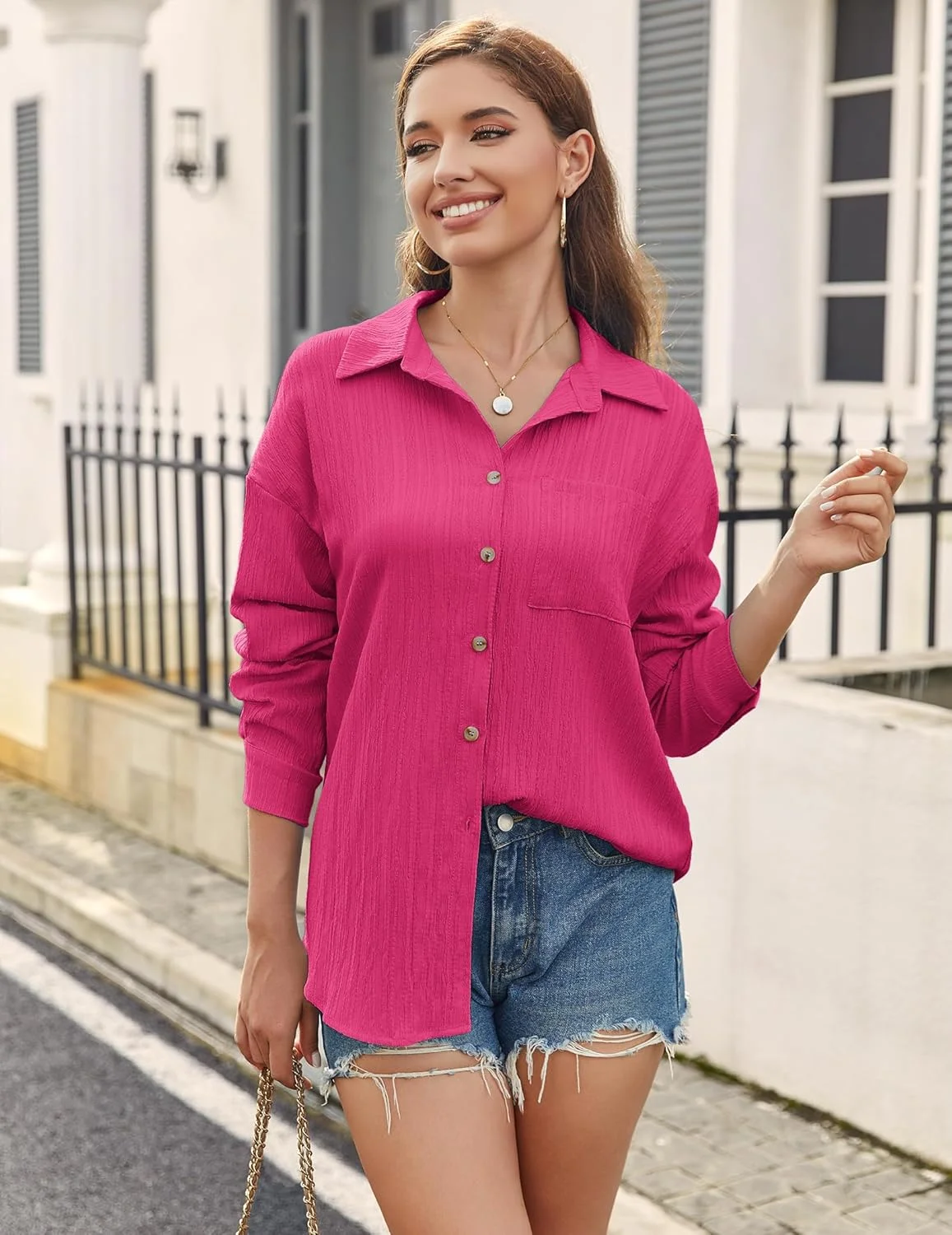 زیگو، بلوز زنانه دکمه دار، آستین بلند، یقه هفت، بافت دار، مناسب کار، دارای جیب