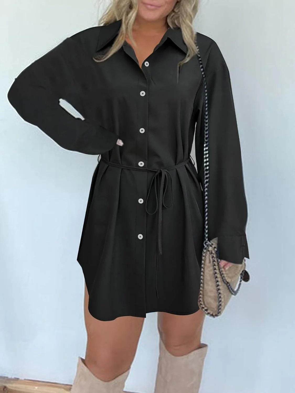 بلوز زنانه آستین بلند دکمه دار با کمربند