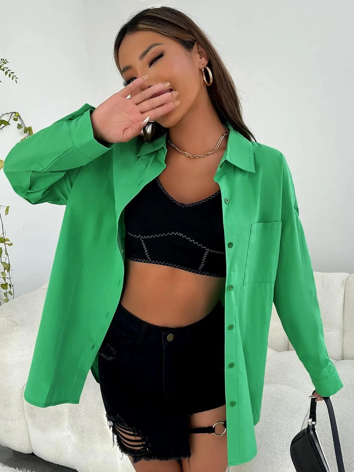 بلوز زنانه آستین بلند دکمه دار با جیب