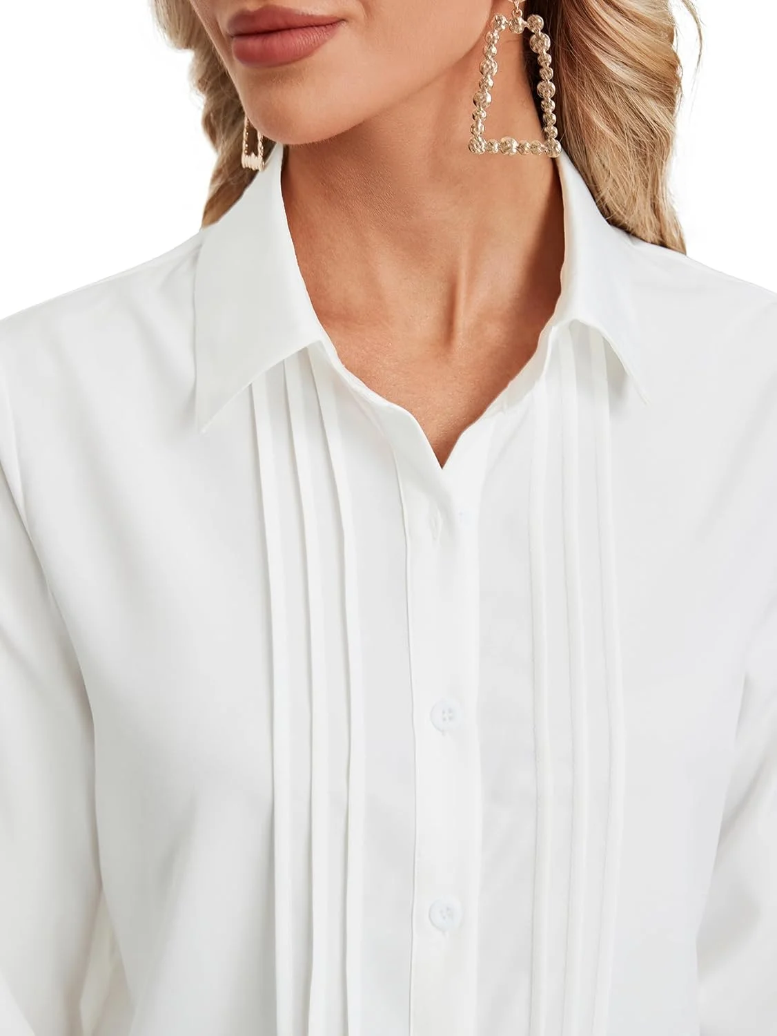 بلوز زنانه یقه هفت دکمه دار آستین بلند پلیسه دار مناسب محیط کار بلوز زنانه یقه هفت دکمه دار آستین بلند پلیسه دار مناسب محیط کار