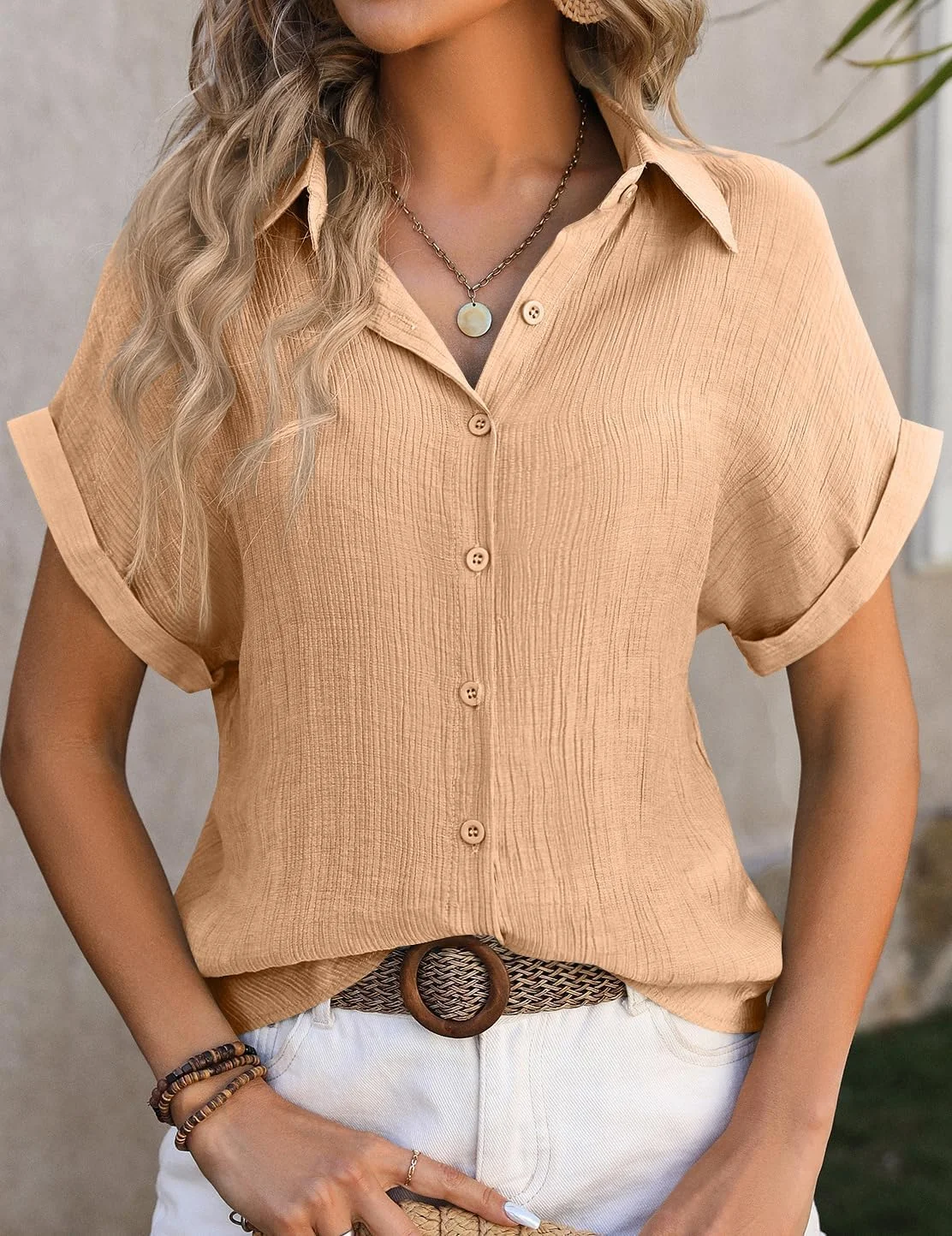 بلوز زنانه دکمه دار آستین کوتاه یقه هفت، سبک، طرح دار، مناسب استایل کژوال و ساحلی