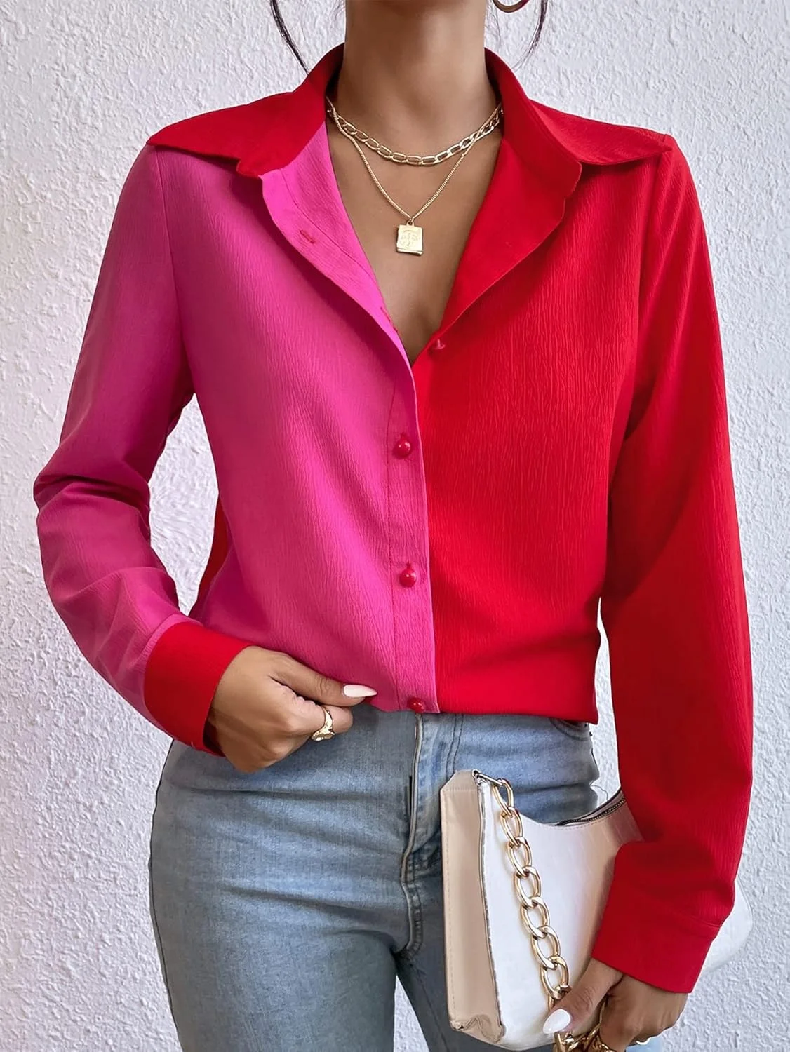 بلوز زنانه دکمه دار رنگی، آستین بلند و یقه دار