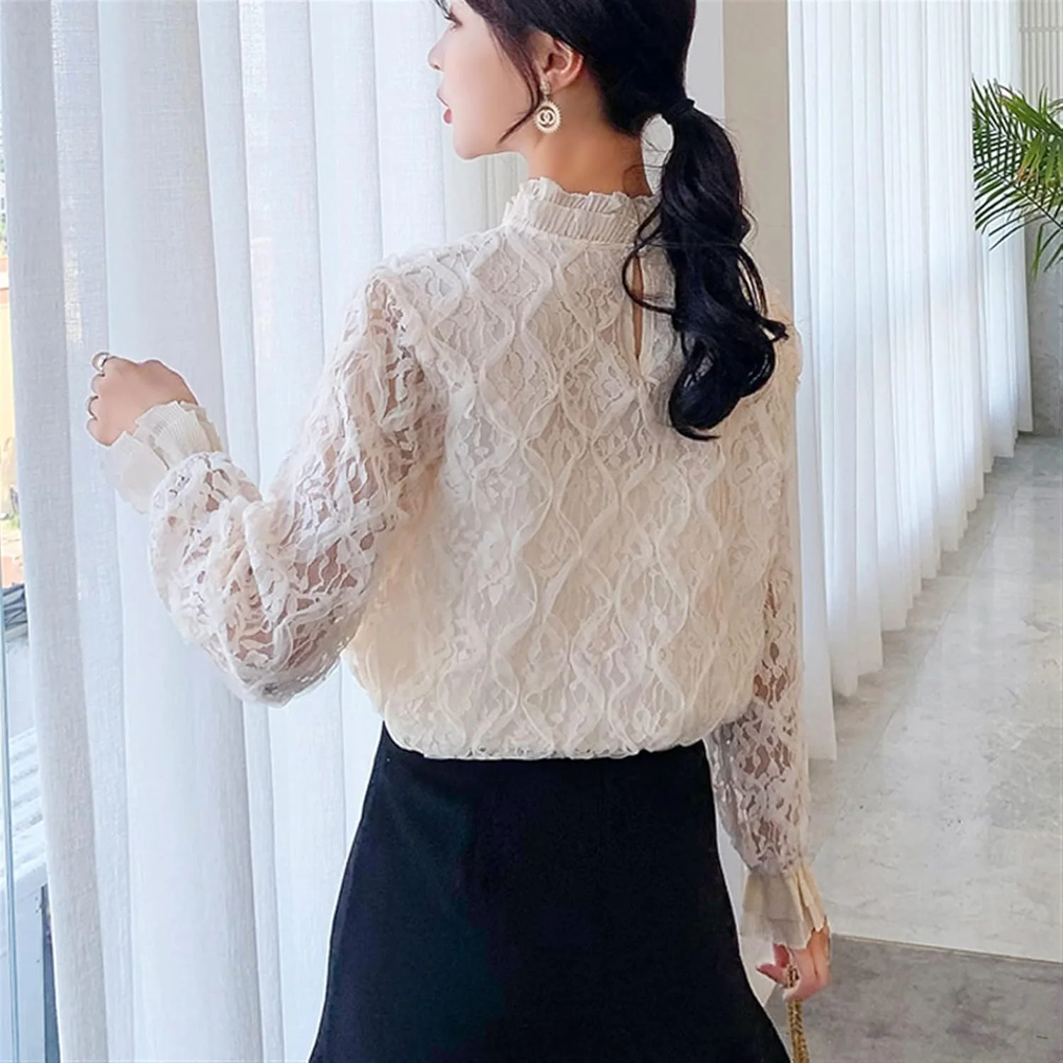 بلوز زنانه VETCS، پیراهن توری زنانه، اتصال قلاب بافی، تاپ رنگ ثابت، یقه ایستاده، آستین بلند، پیراهن زنانه توخالی (رنگ: سفید، سایز: M)