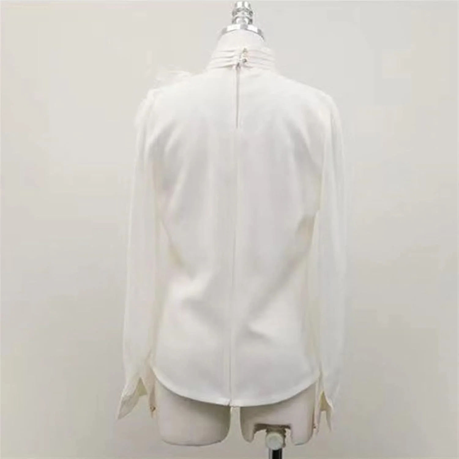 بلوز زنانه VETCS، پیراهن آستین بلند زنانه، کراواتی پاپیونی، یقه بلند شیفون، پیراهن رسمی زنانه سفید مشکی (رنگ: سفید، سایز: M) بلوز زنانه VETCS، پیراهن آستین بلند زنانه، کراواتی پاپیونی، یقه بلند شیفون، پیراهن رسمی زنانه سفید مشکی (رنگ: سفید، سایز: M)