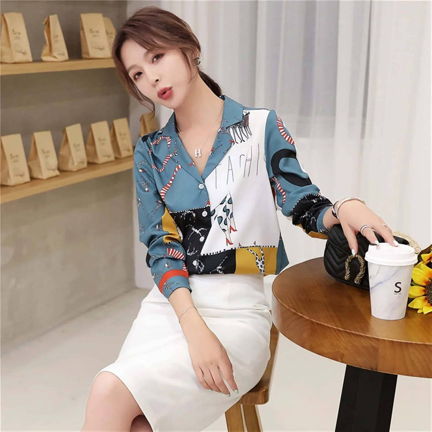 بلوز زنانه VETCS، بلوز و پیراهن زنانه، بلوز زنانه، پیراهن شیفون، پیراهن آستین بلند دکمه دار زنانه (رنگ: سفید، سایز: L) بلوز زنانه VETCS، بلوز و پیراهن زنانه، بلوز زنانه، پیراهن شیفون، پیراهن آستین بلند دکمه دار زنانه (رنگ: سفید، سایز: L)