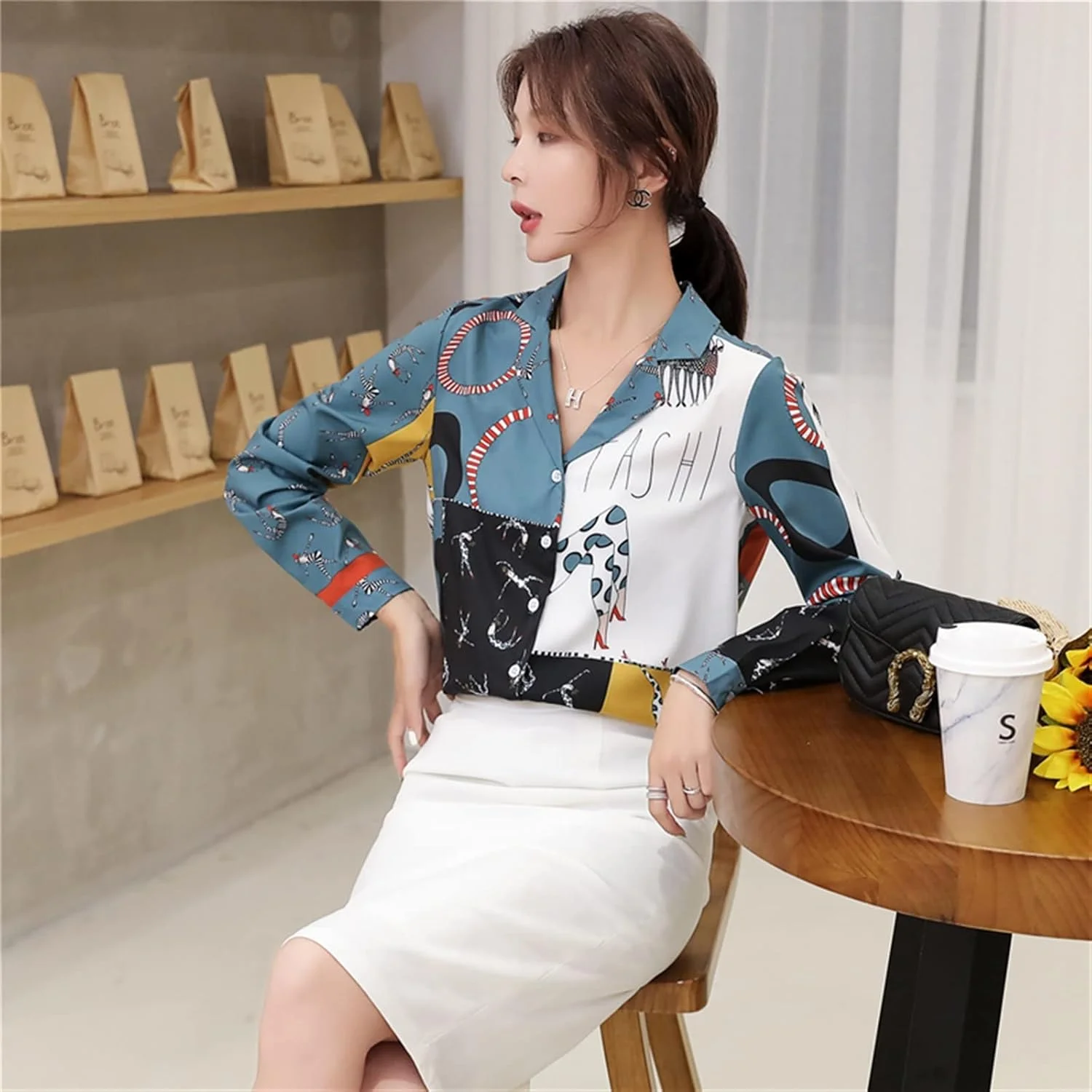 بلوز زنانه VETCS، بلوز و پیراهن زنانه، بلوز زنانه، پیراهن شیفون، پیراهن آستین بلند دکمه دار زنانه (رنگ: سفید، سایز: L) بلوز زنانه VETCS، بلوز و پیراهن زنانه، بلوز زنانه، پیراهن شیفون، پیراهن آستین بلند دکمه دار زنانه (رنگ: سفید، سایز: L)