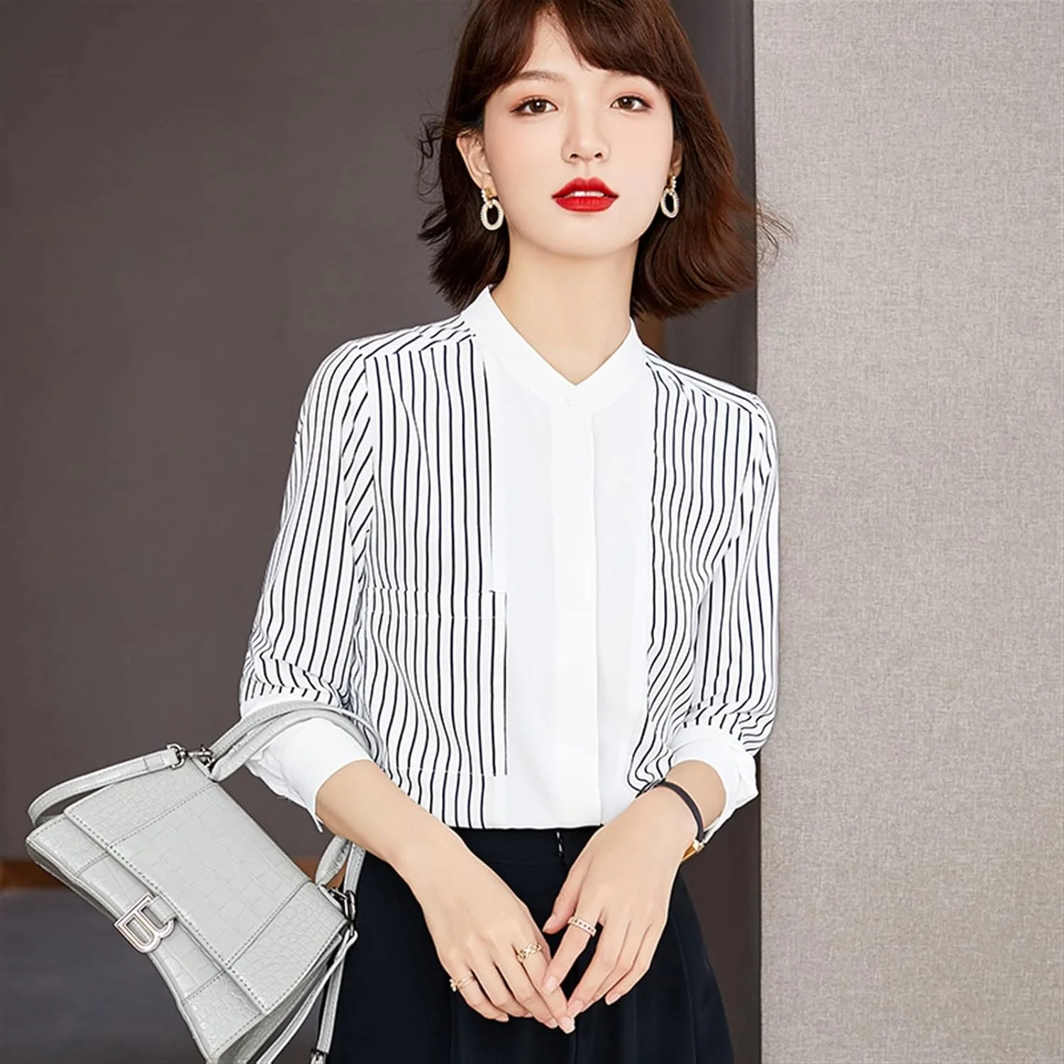 بلوز زنانه VETCS، پیراهن آستین بلند زنانه، پیراهن راه راه زنانه، بلوز زنانه (رنگ: سفید، سایز: M) بلوز زنانه VETCS، پیراهن آستین بلند زنانه، پیراهن راه راه زنانه، بلوز زنانه (رنگ: سفید، سایز: M)