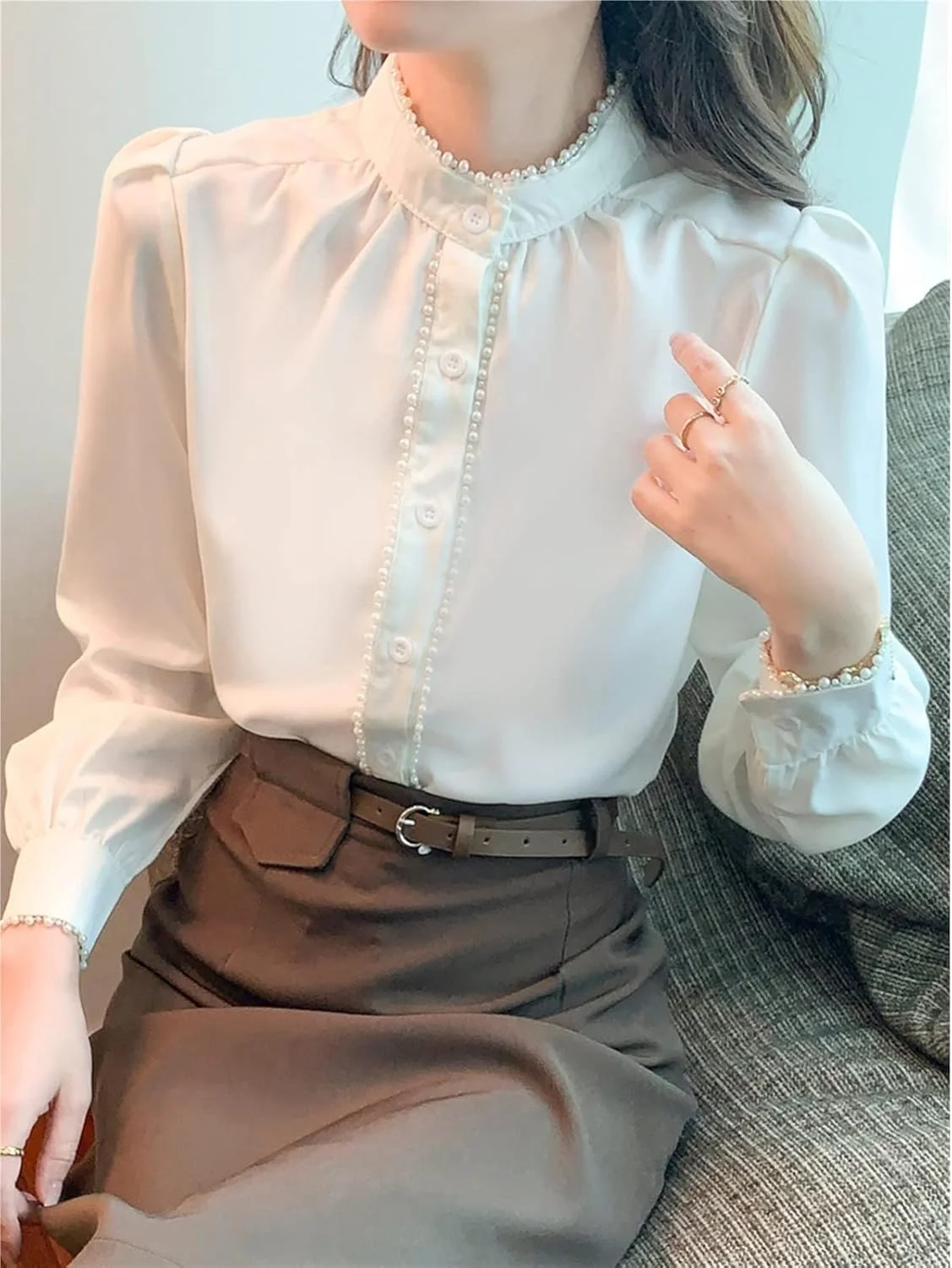 بلوز زنانه VETCS آستین بلند مدل Beads سفید برفی بلوز زنانه VETCS آستین بلند مدل Beads سفید برفی