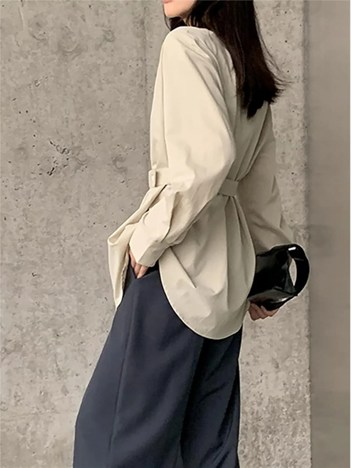 بلوز زنانه VETCS، پیراهن یقه گرد، گشاد، تک سینه مایل، آستین بلند، بلوز بانداژی زنانه (رنگ: سفید، سایز: تک سایز) بلوز زنانه VETCS، پیراهن یقه گرد، گشاد، تک سینه مایل، آستین بلند، بلوز بانداژی زنانه (رنگ: سفید، سایز: تک سایز)