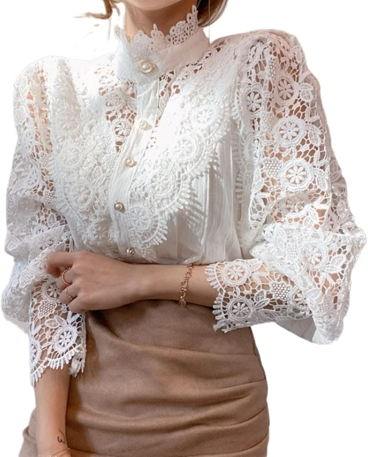 بلوز زنانه VETCS، پیراهن دکمه دار شیک گشاد، دوخت گل توری سنگین توخالی، آستین بلند، یقه ایستاده، مدل باوقار (رنگ: سفید، سایز: M)