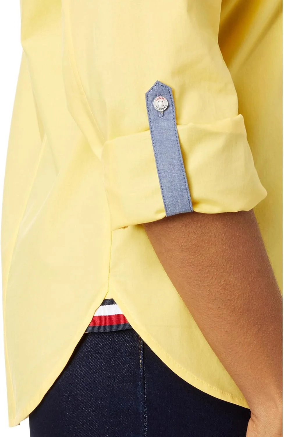 پیراهن زنانه دکمه دار آستین بلند یقه دار تامی هیلفیگر با جیب سینه و آستین قابل جمع شدن