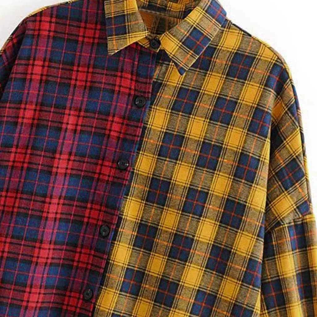 بلوز زنانه شیک با طرح چهارخانه و آستین بلند دکمه دار