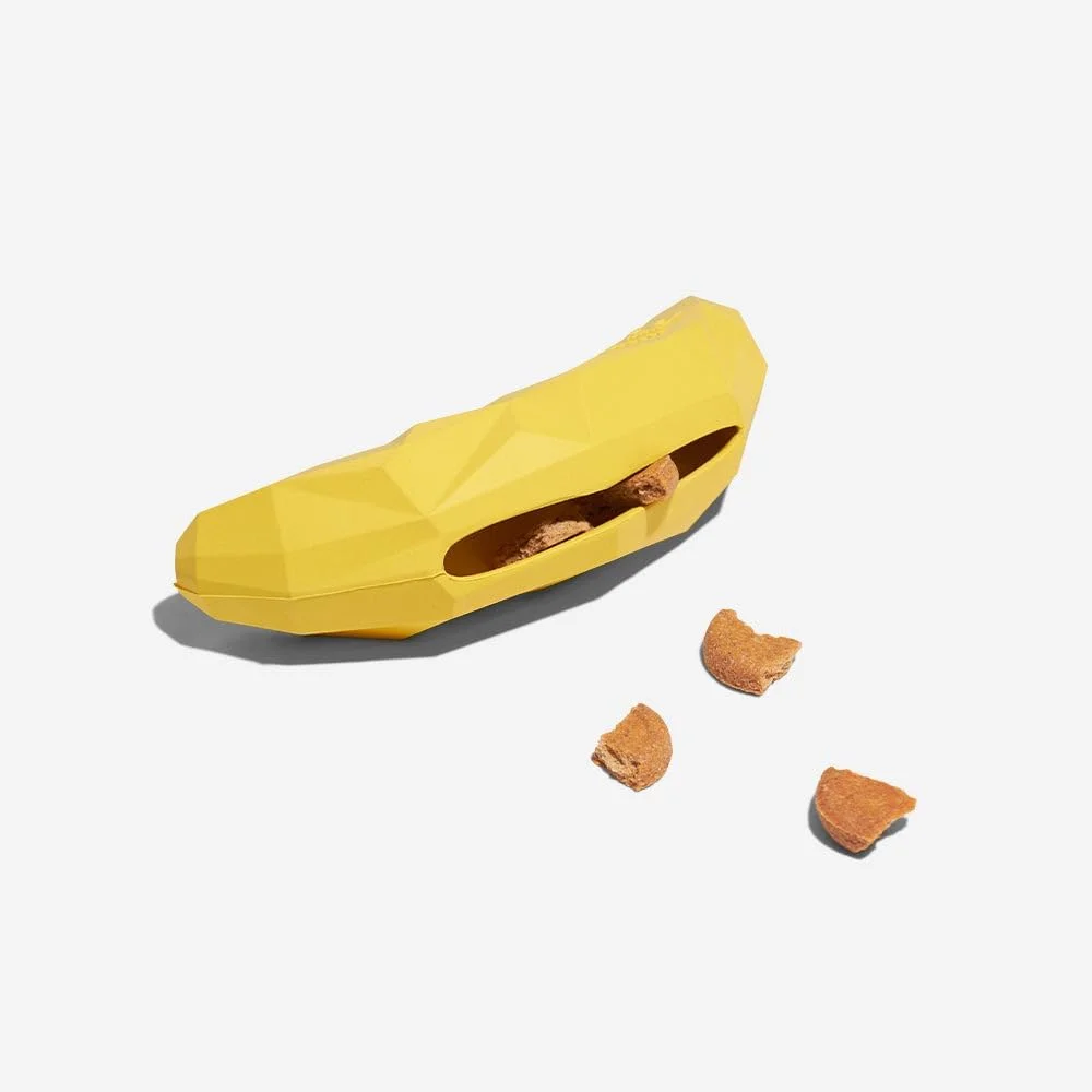 اسباب بازی سگ مدل Super Banana از Zee.Dog اسباب بازی سگ مدل Super Banana از Zee.Dog