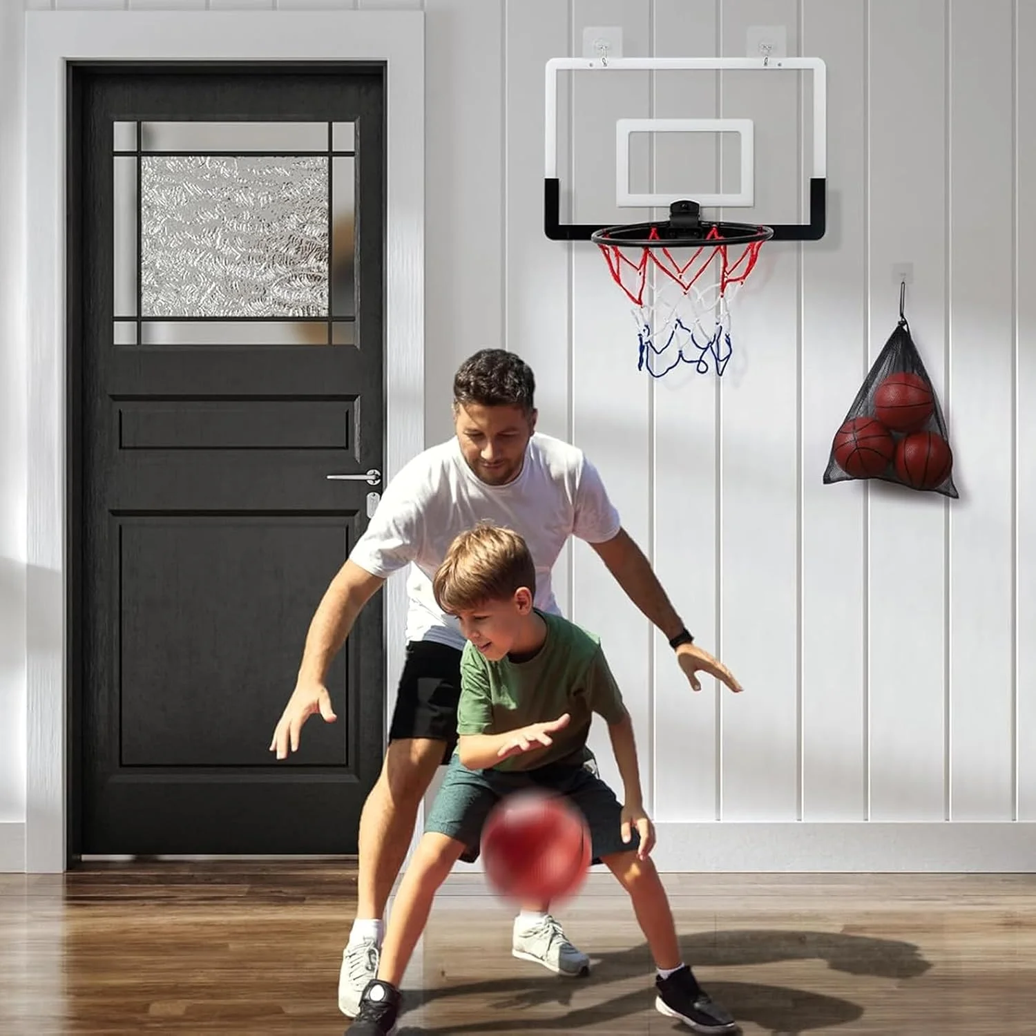 ست حلقه بسکتبال کوچک قابل حمل دیواری دیجیتال، ست بسکتبال داخلی برای کودکان و بزرگسالان، اسباب بازی بسکتبال با حلقه فولادی با تخته پشتی، 4 توپ کوچک و پمپ، لوازم جانبی بسکتبال