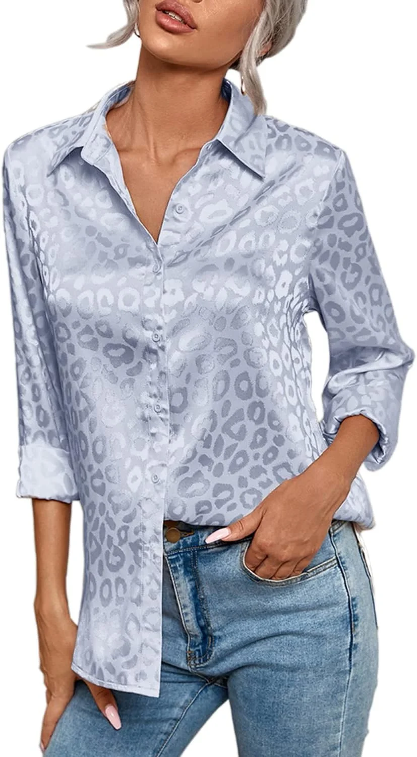 نایت میس بلوز زنانه یقه هفت آستین بلند دکمه دار ساتن مناسب محیط کار، طرح پلنگی، لبه نامتقارن، آبی، سایز M