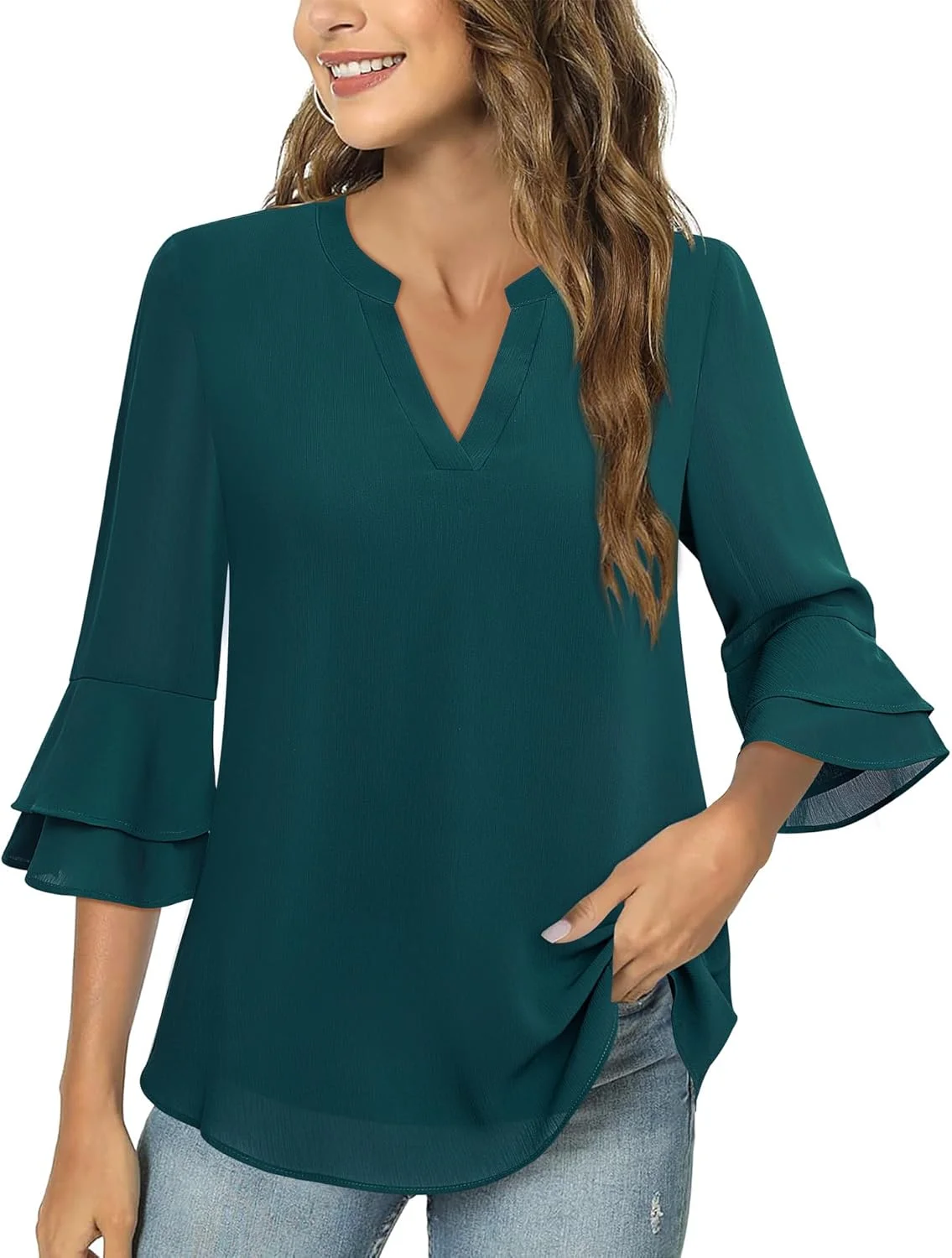 بلوز زنانه لوتوسمایل، آستین سه ربع زنگوله‌ای، لایه‌دار، مناسب کار، جنس شیفون