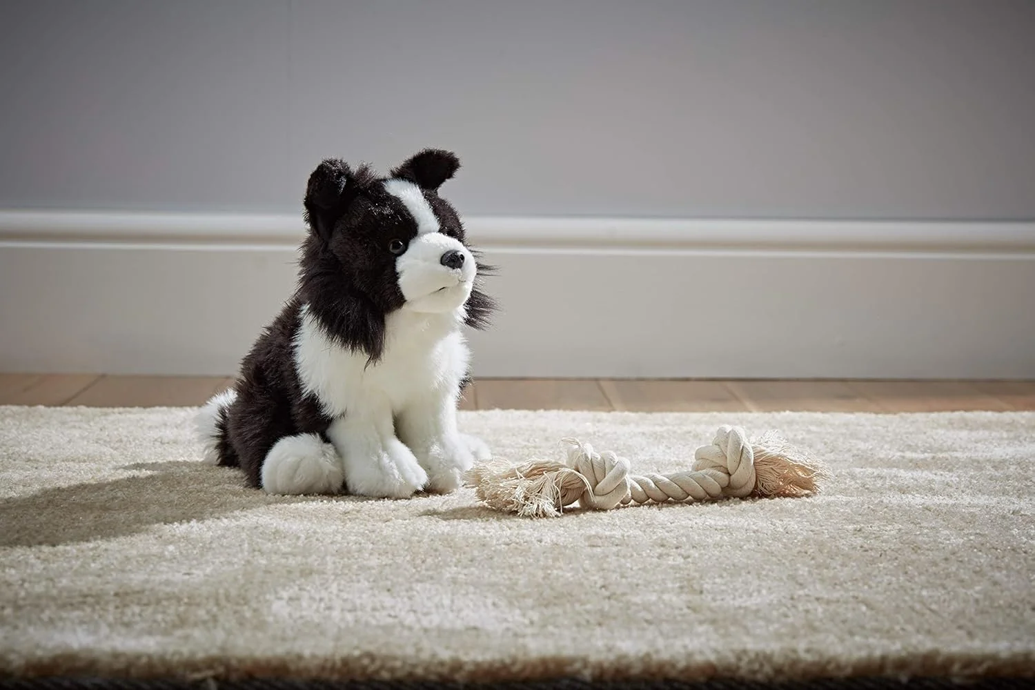 سگ کولی مرزی Living Nature، اسباب بازی سگ نرم و نوازش کردنی واقعی، پولیش سازگار با محیط زیست Naturli، سفید، 20 سانتی متر، AN460