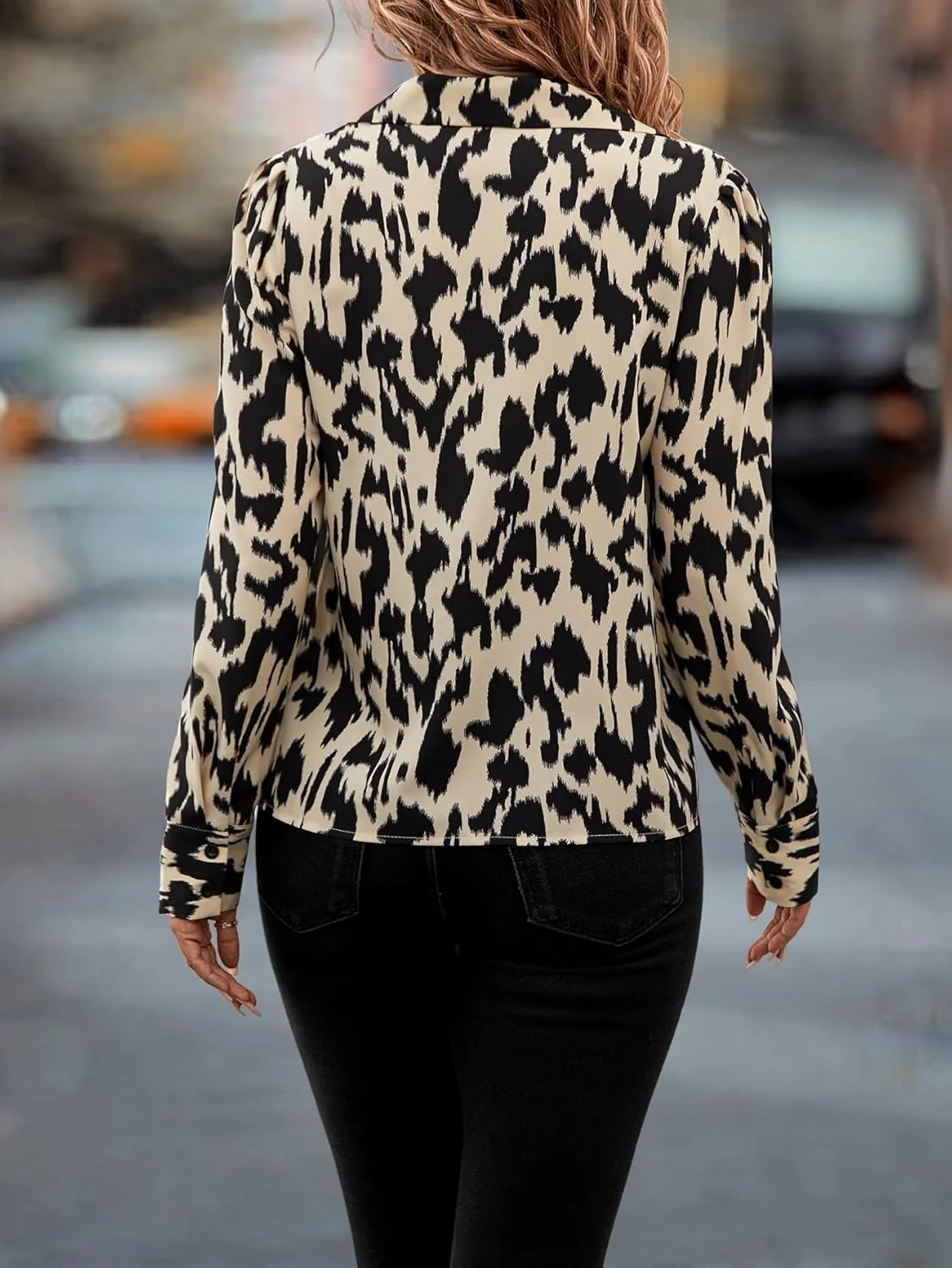 تی شرت زنانه گورگلیتر با طرح پلنگی، بافتنی راه راه، آستین بلند و یقه گرد، مدل جذب