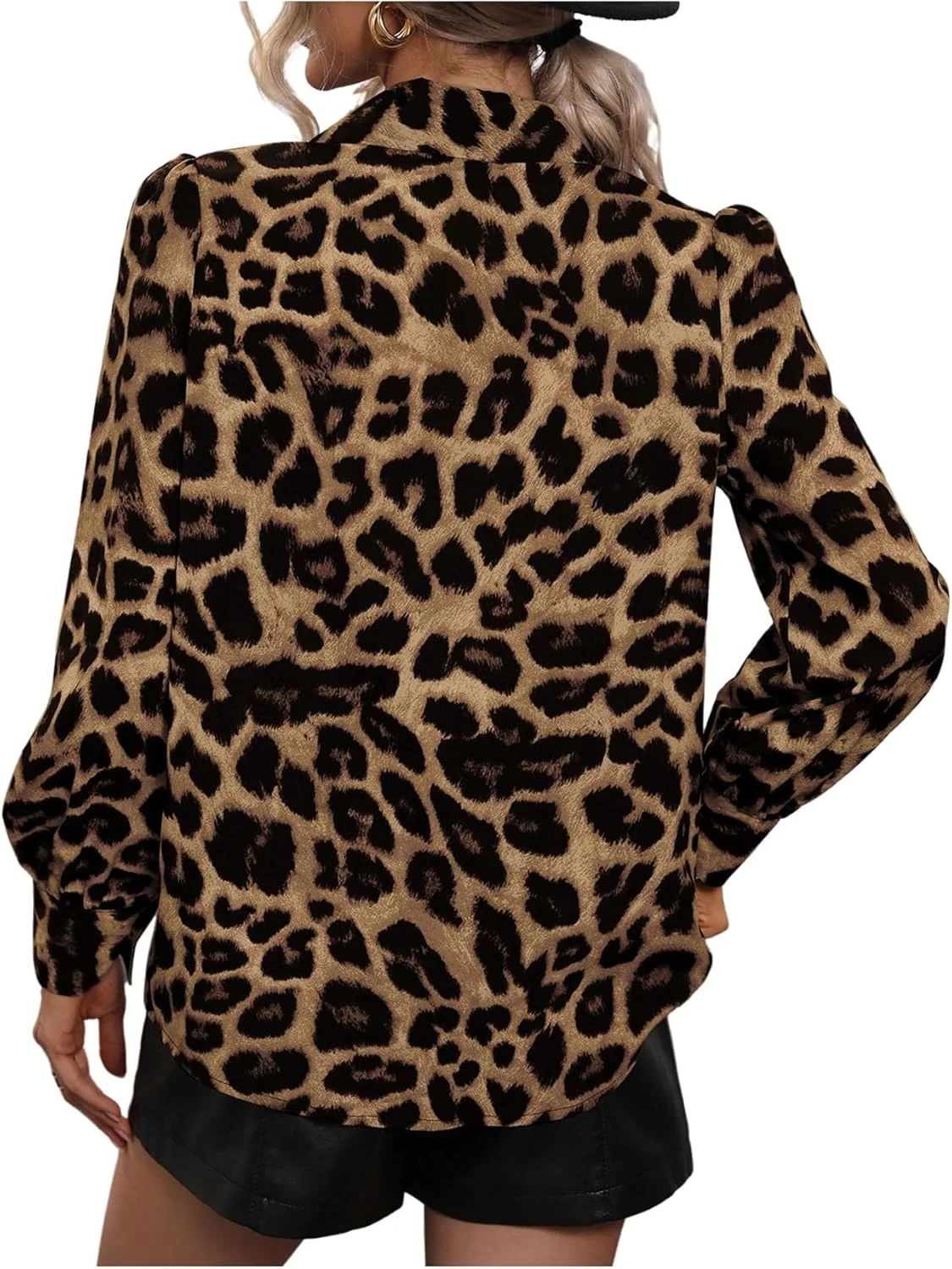 بلوز زنانه گورگلیتر یقه پلنگی، یقه هفت، آستین بلند، دکمه دار، شیک