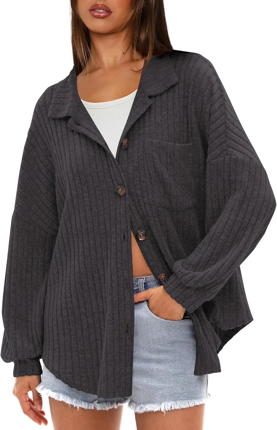 شاکت زنانه دارونگ، آستین خفاشی گشاد، بافت دنده ای، دکمه دار، مدل دوست پسر